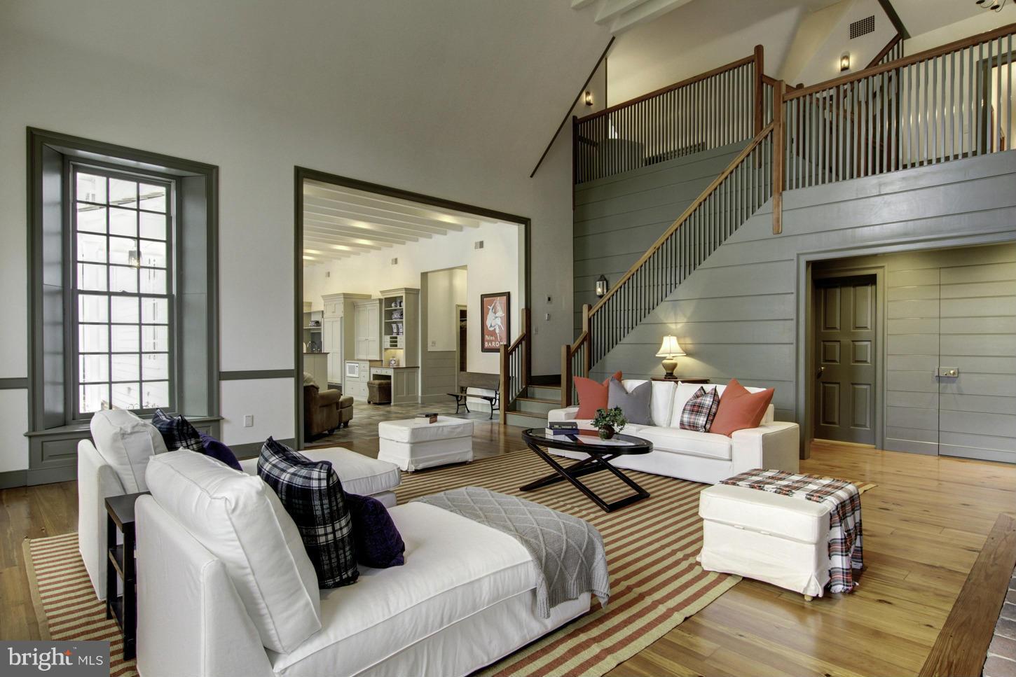 BARNESVILLE OUTSIDE - Residential