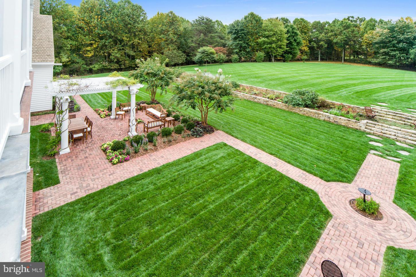 BARNESVILLE OUTSIDE - Residential