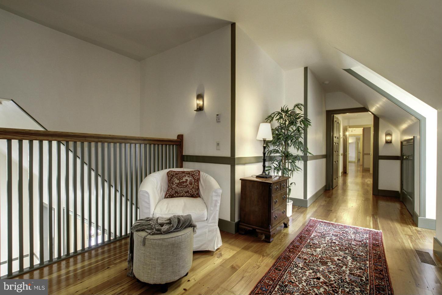 BARNESVILLE OUTSIDE - Residential