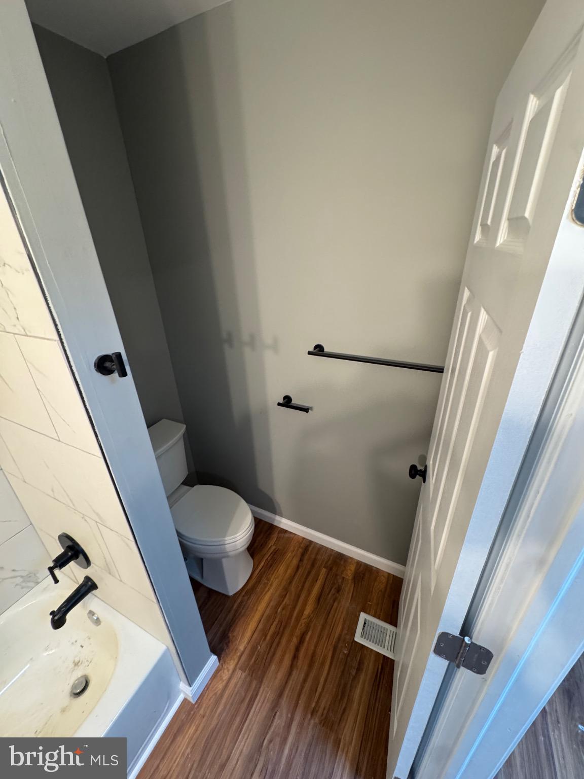 MILTON-MONTFORD - Residential