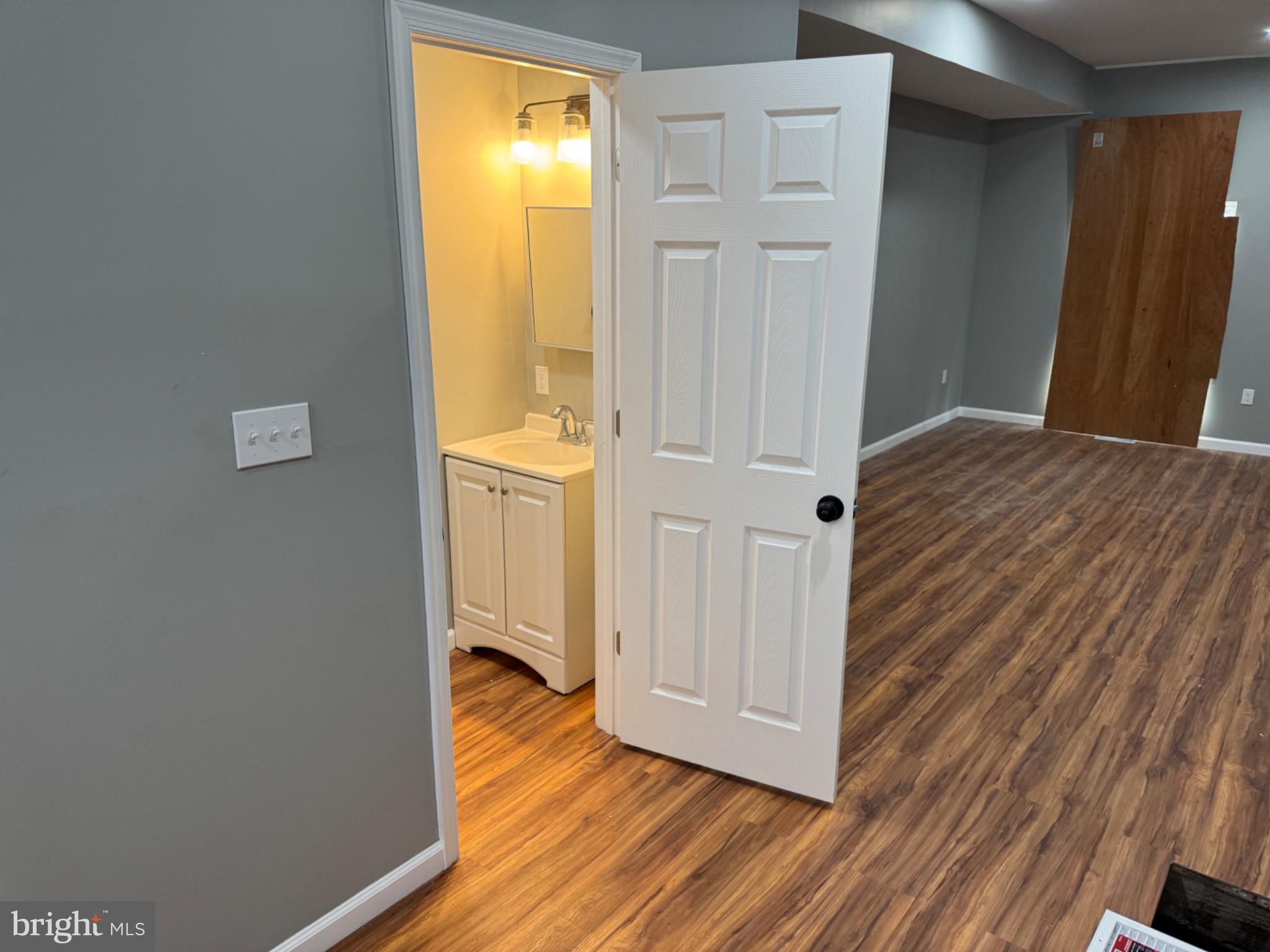 MILTON-MONTFORD - Residential