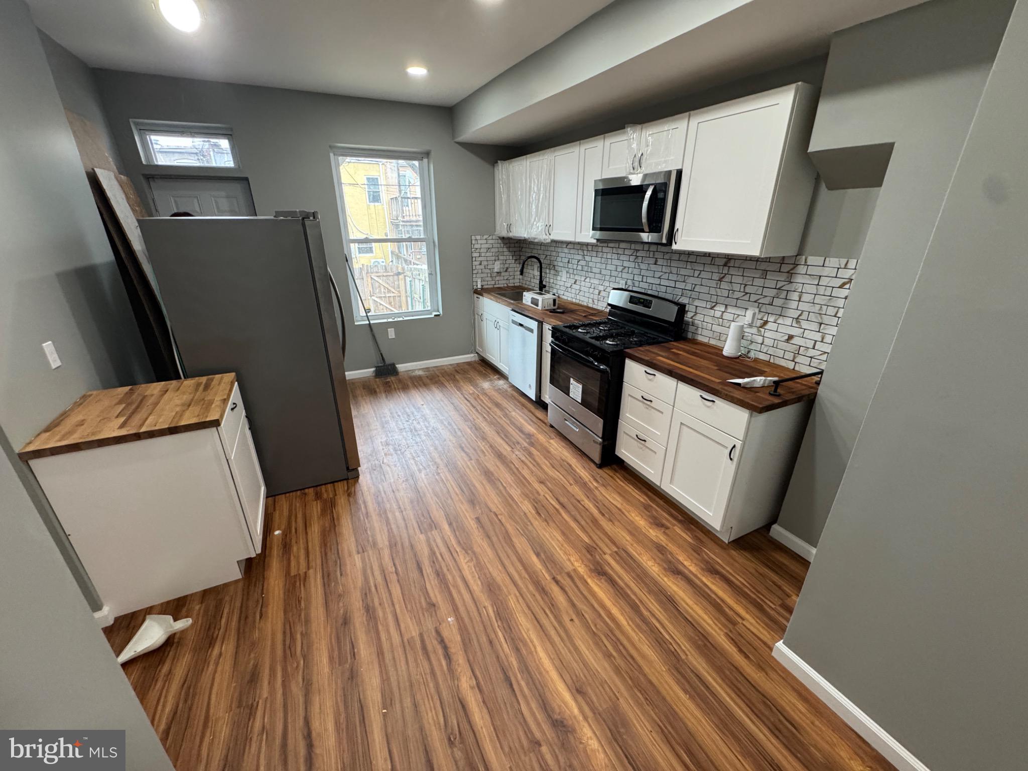 MILTON-MONTFORD - Residential