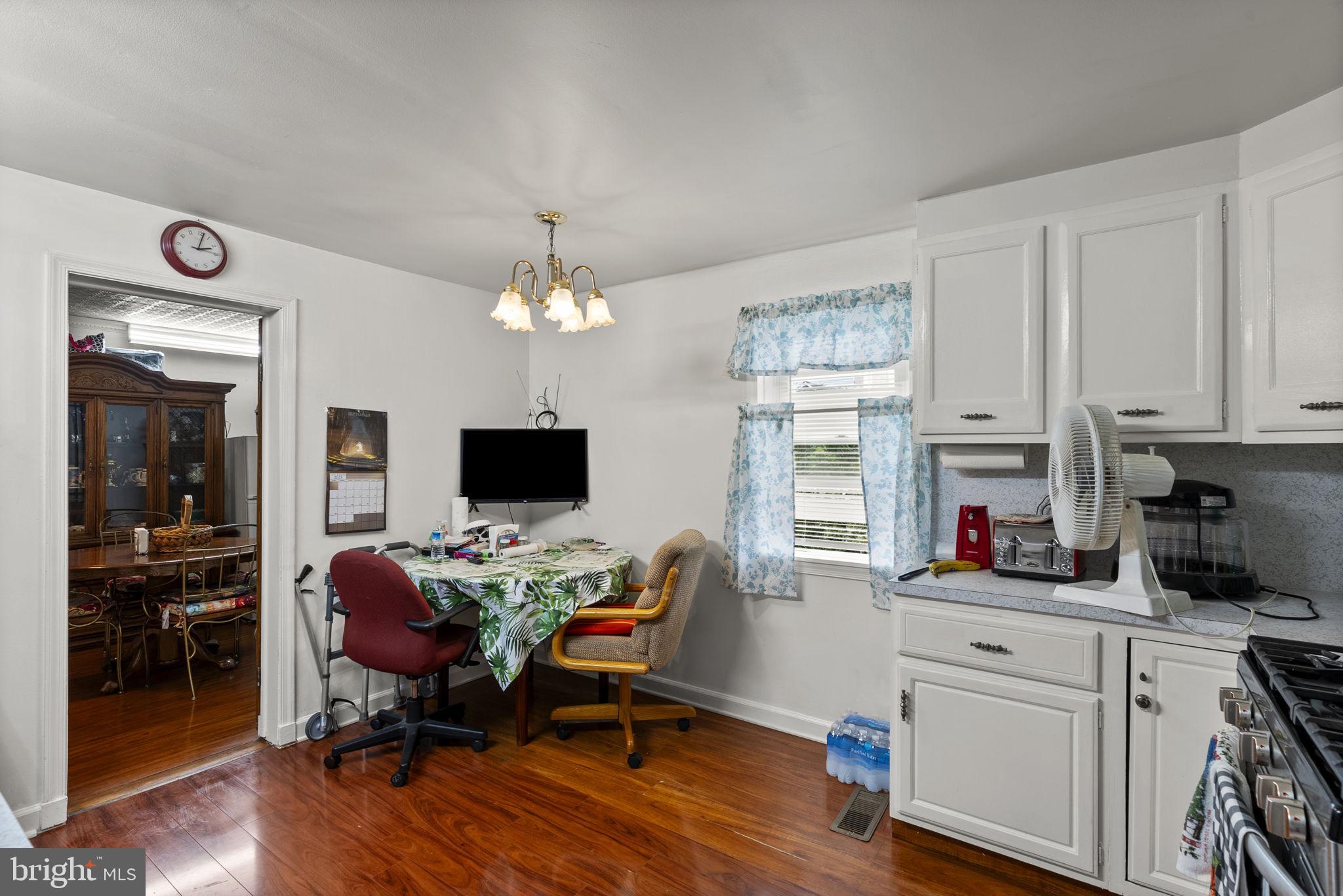 FAIRLAWN - Residential