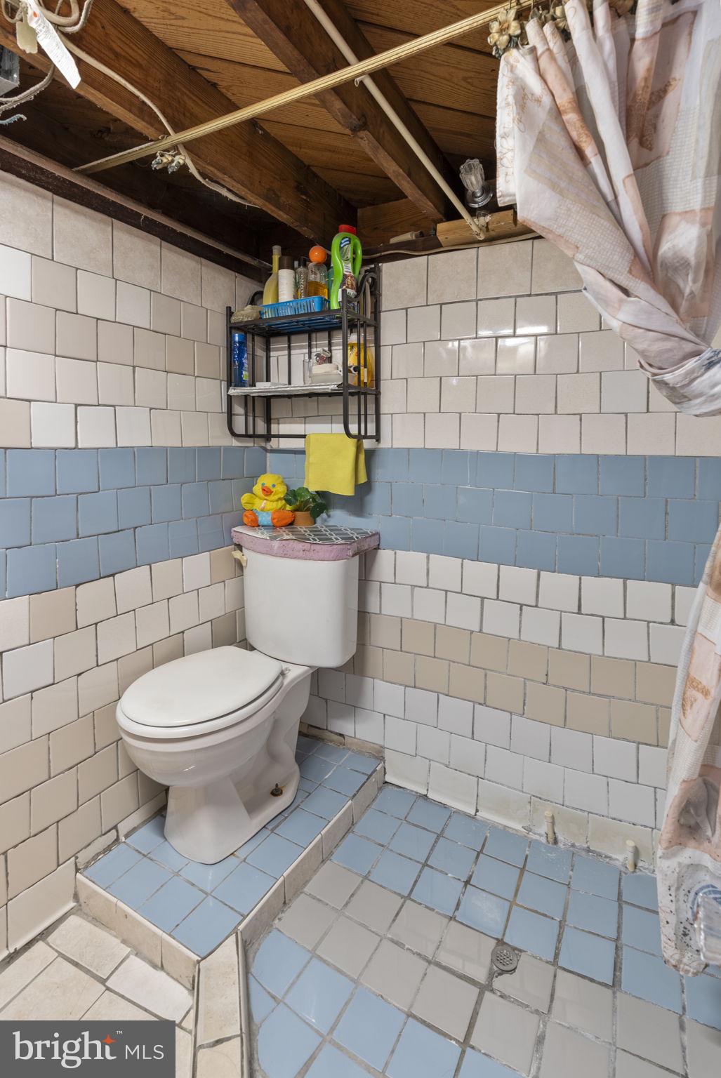 FAIRLAWN - Residential