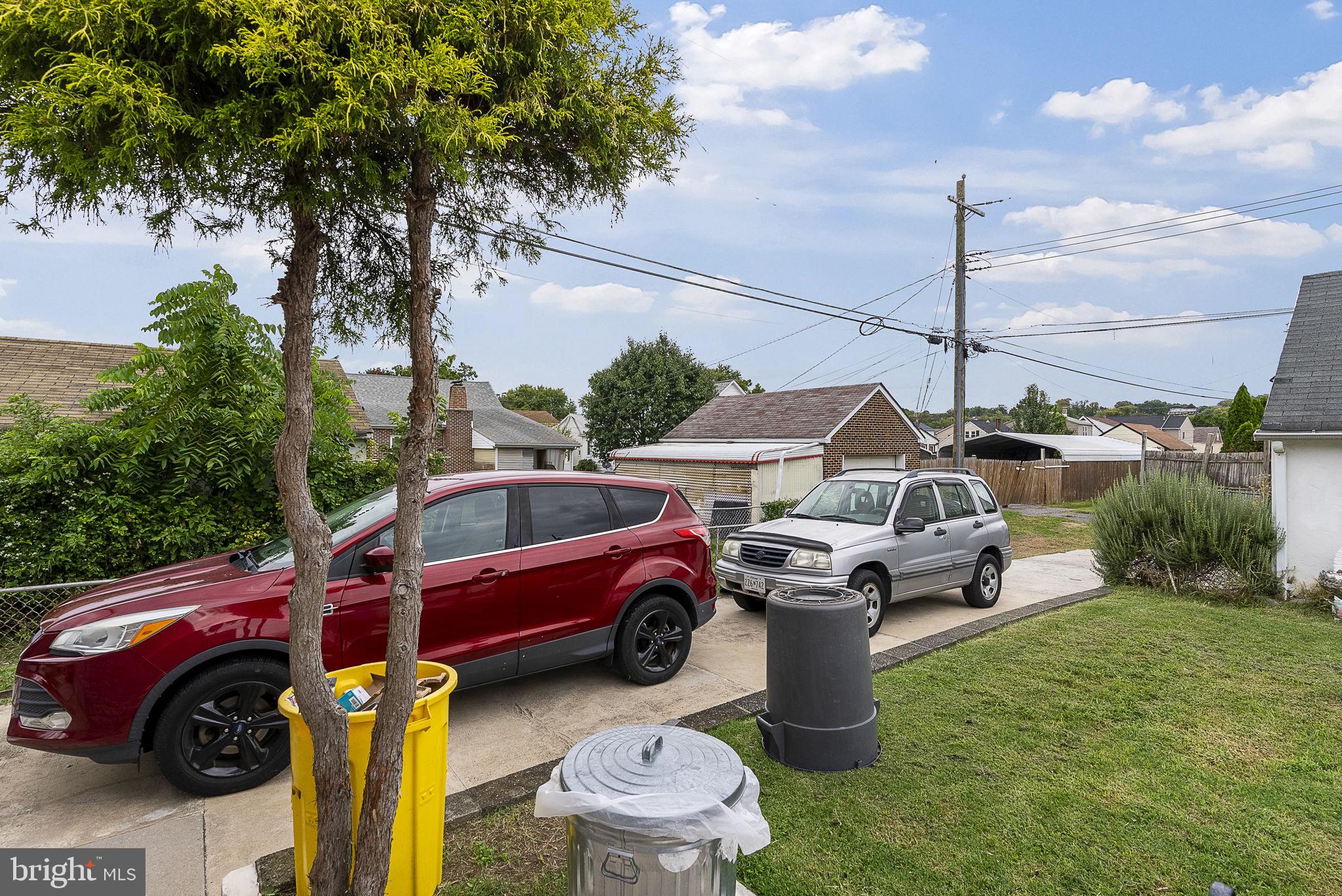 FAIRLAWN - Residential