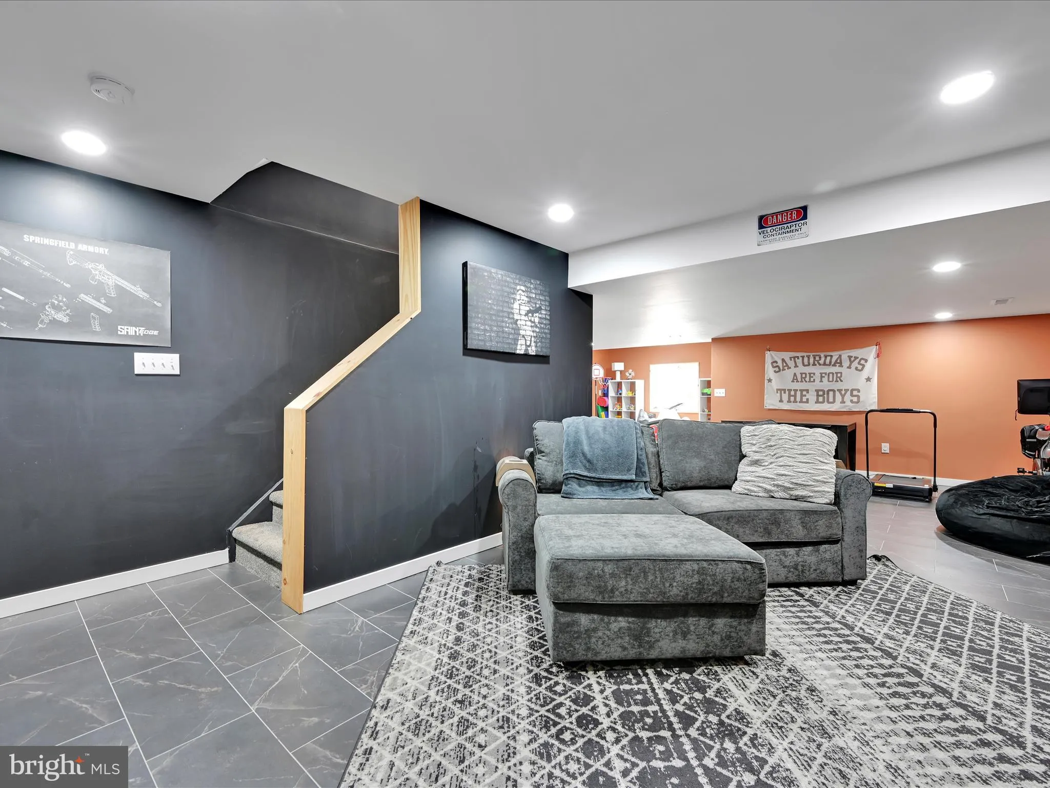 New Holland, Pennsylvania 17557, United States, 4 Bedrooms Bedrooms, ,3 BathroomsBathrooms,Residential,Pending,193247