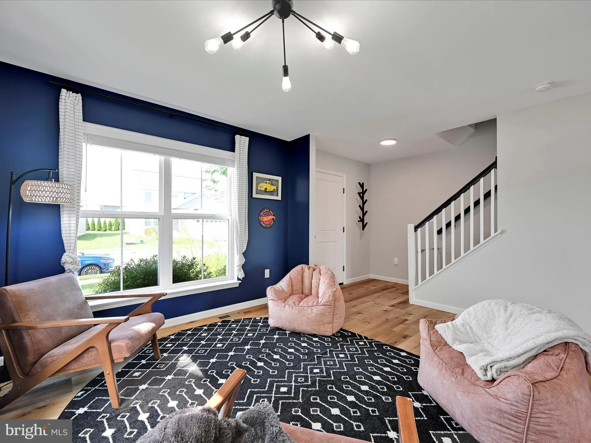 New Holland, Pennsylvania 17557, United States, 4 Bedrooms Bedrooms, ,3 BathroomsBathrooms,Residential,Pending,193247