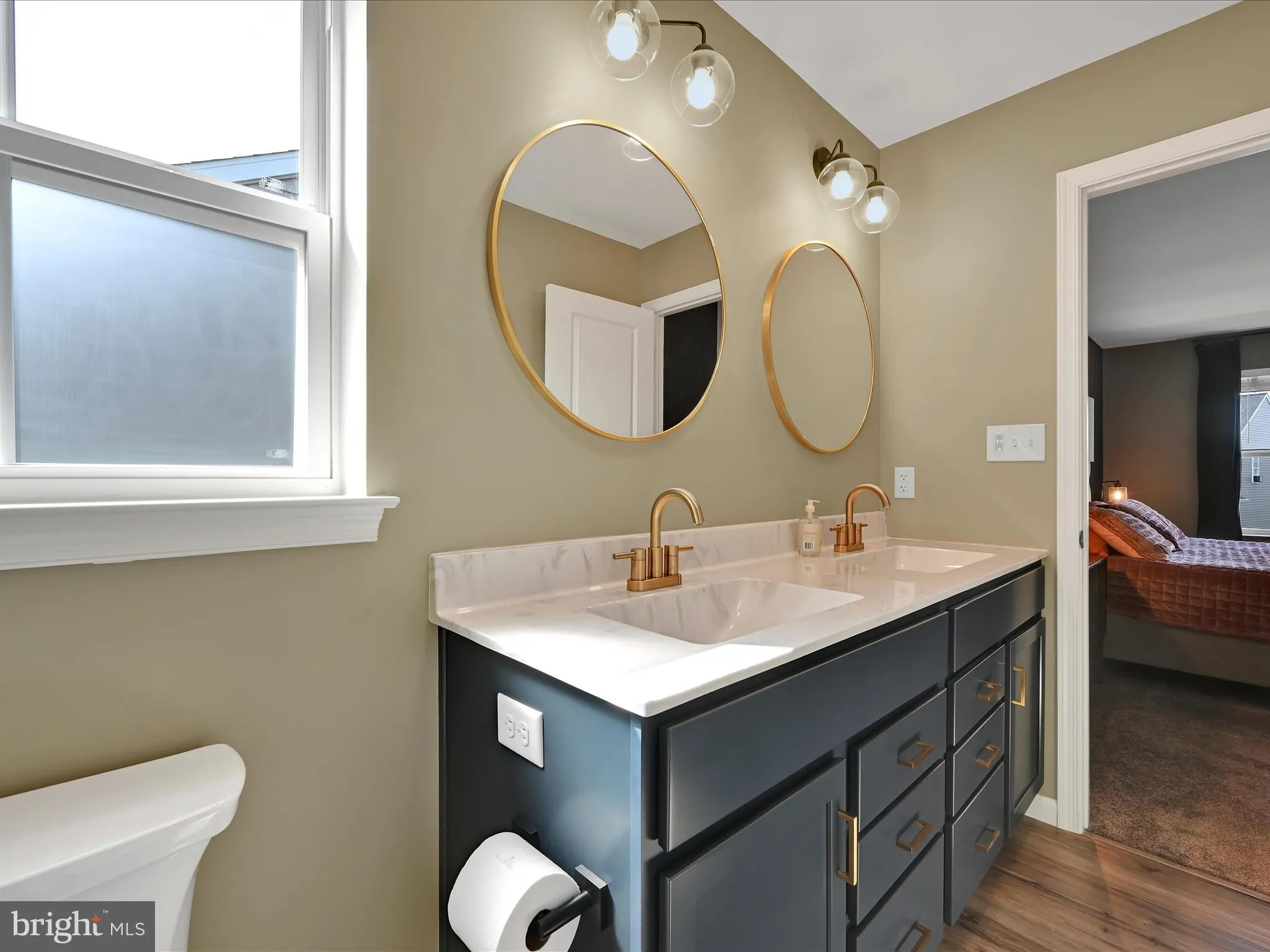 New Holland, Pennsylvania 17557, United States, 4 Bedrooms Bedrooms, ,3 BathroomsBathrooms,Residential,Pending,193247