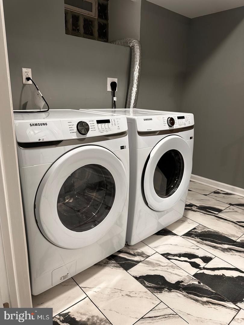 STONEHURST - Residential