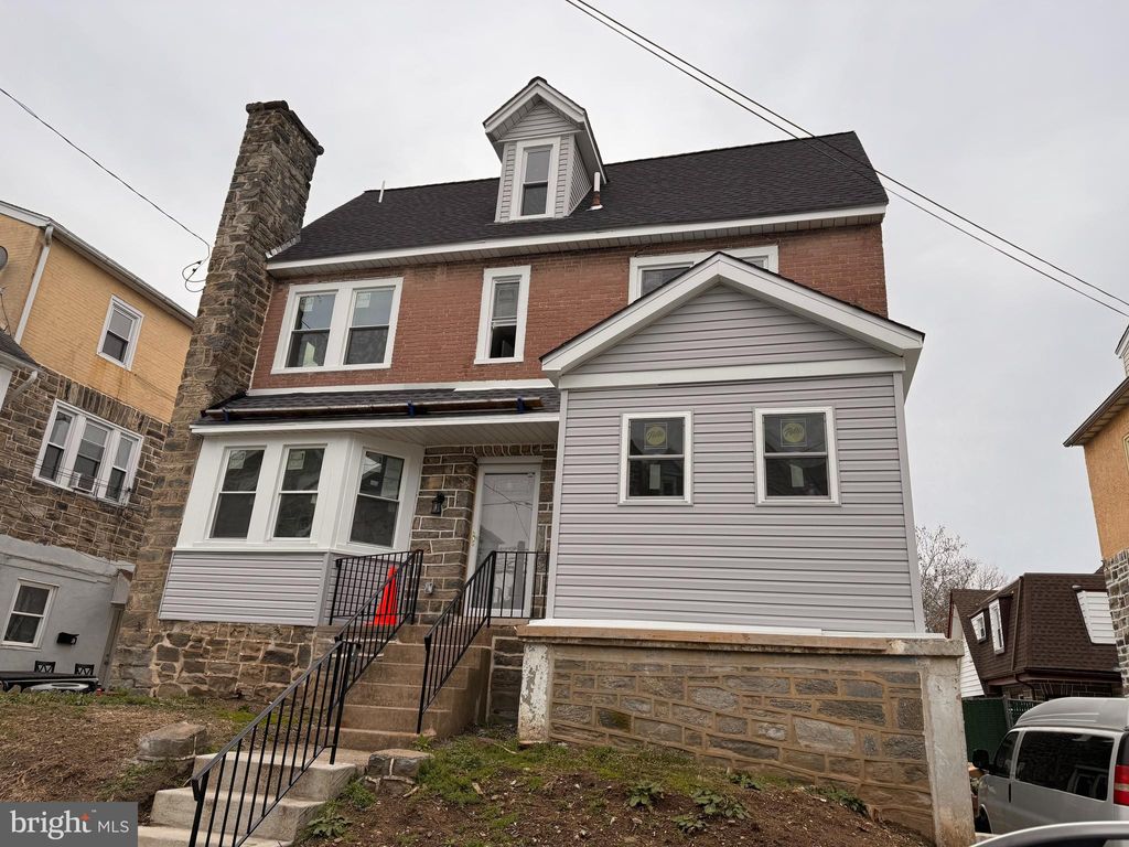 Photo of 32 Kent Road, UPPER DARBY, PA 19082 (MLS # PADE2108918)