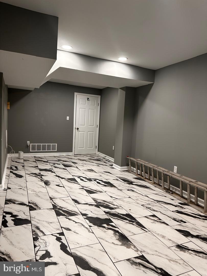 STONEHURST - Residential