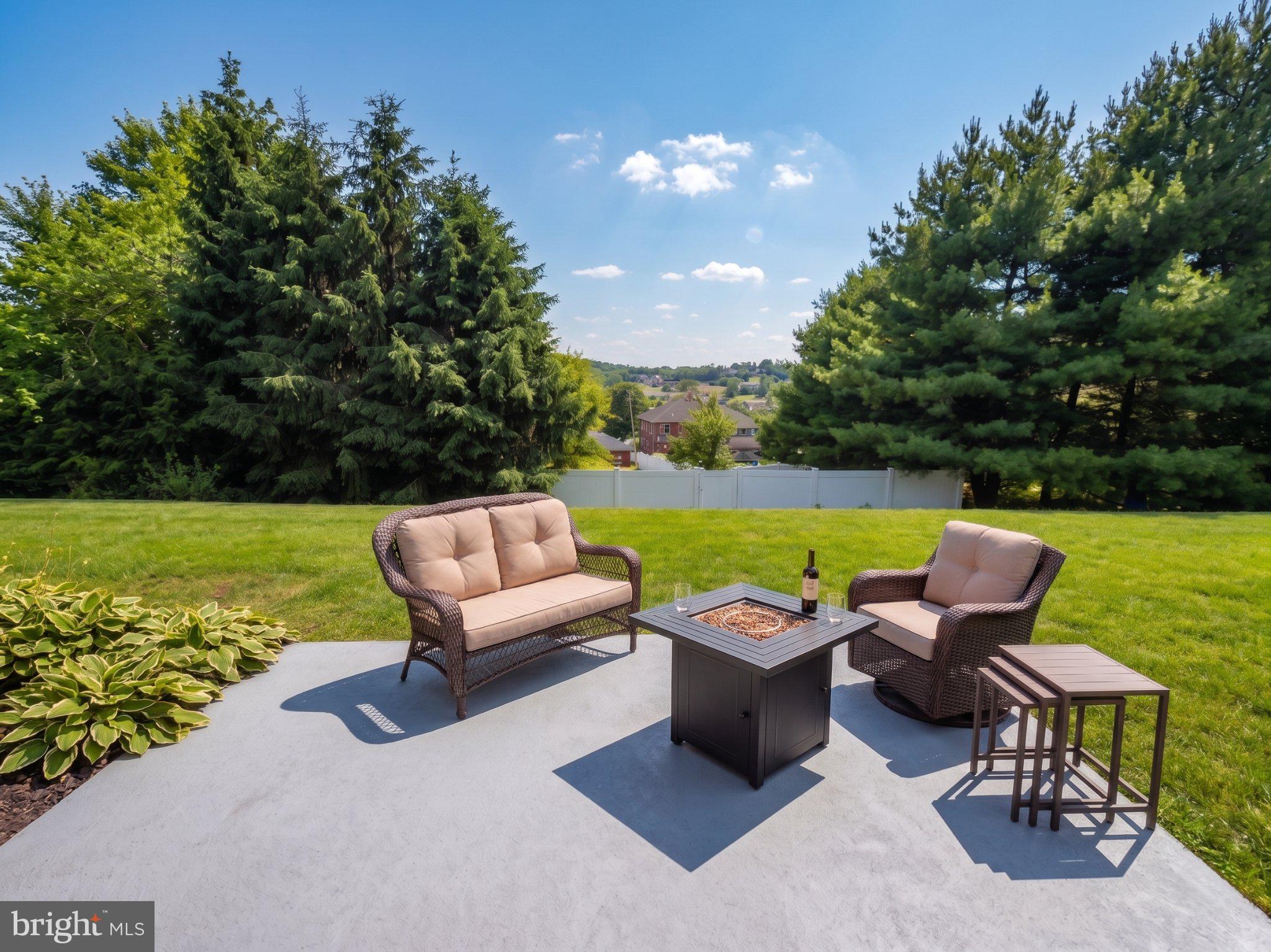 2989 ROBIN ROAD