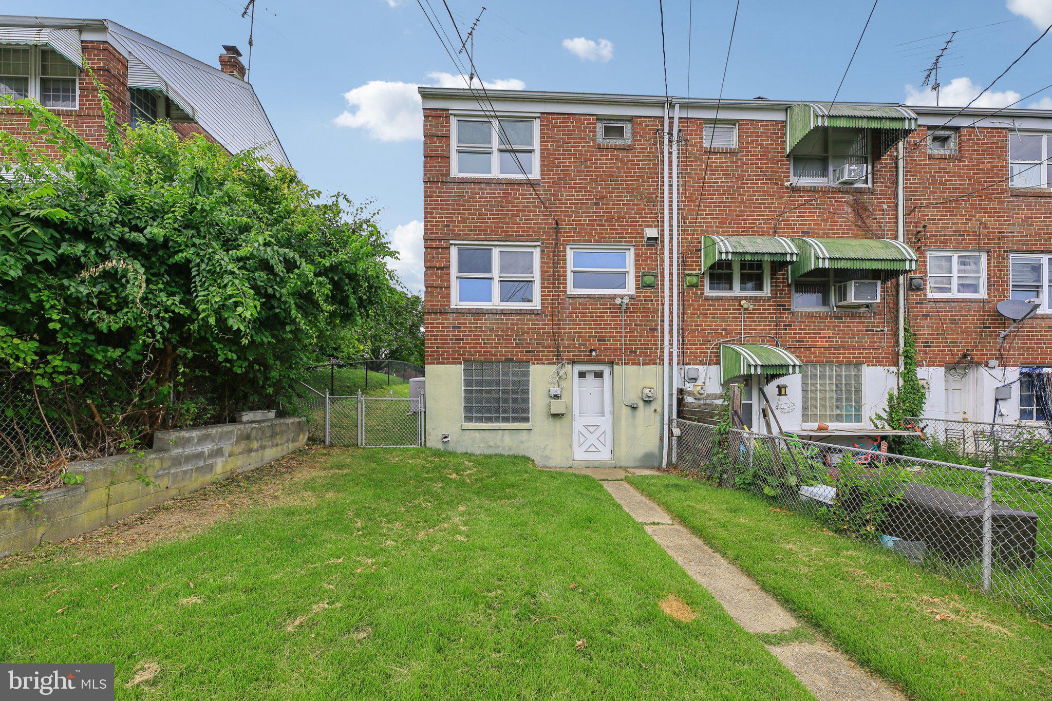 BROOKLYN - Residential