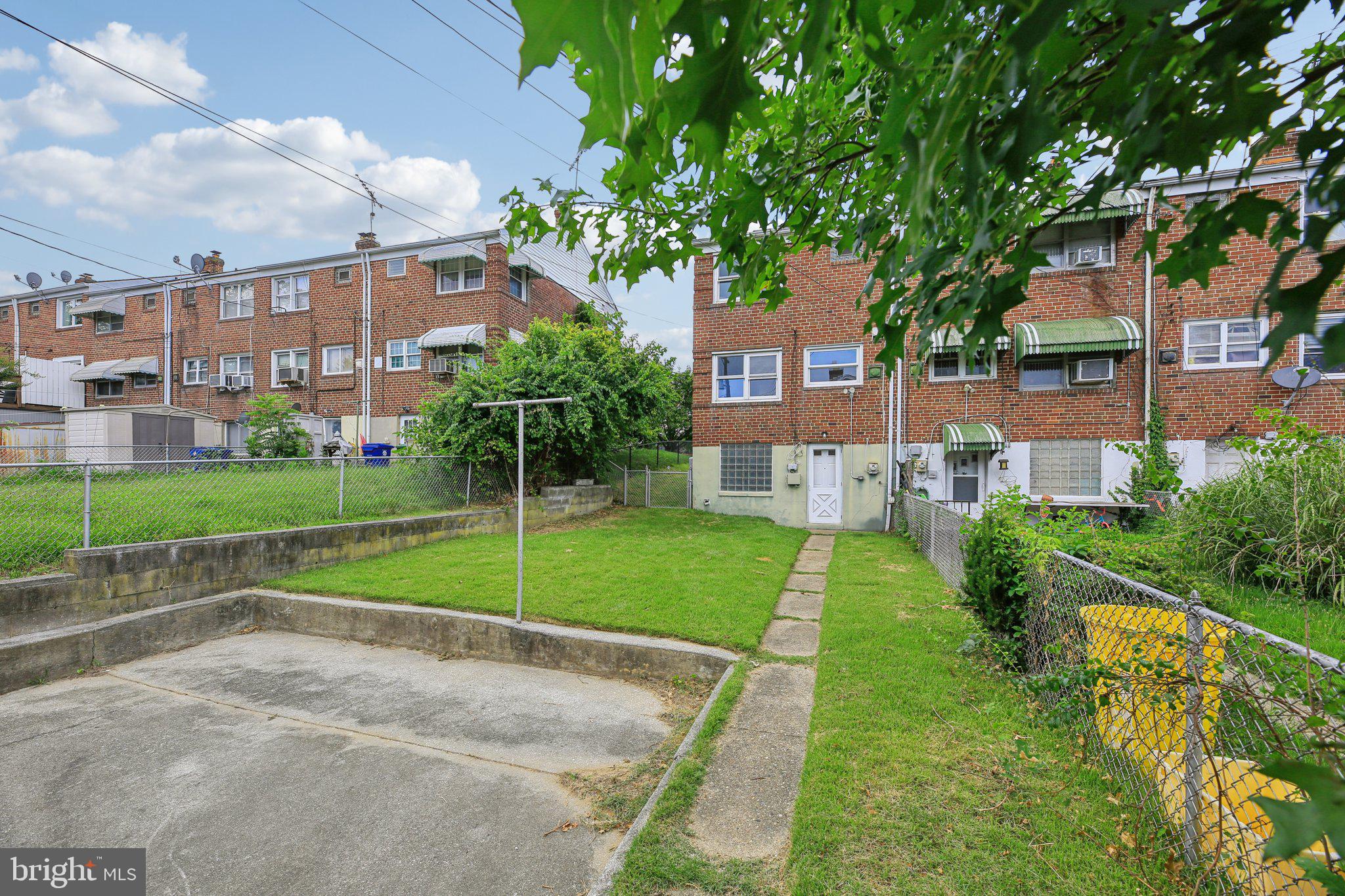 BROOKLYN - Residential