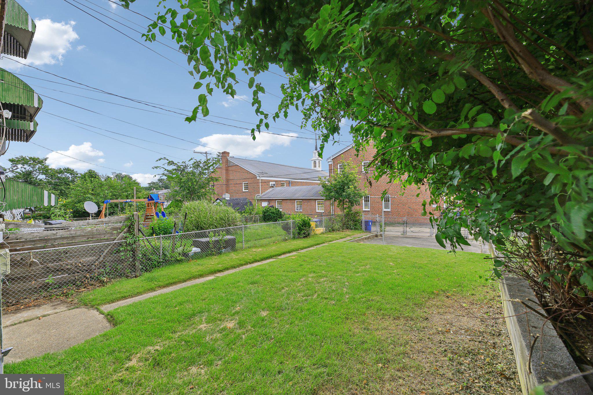 BROOKLYN - Residential