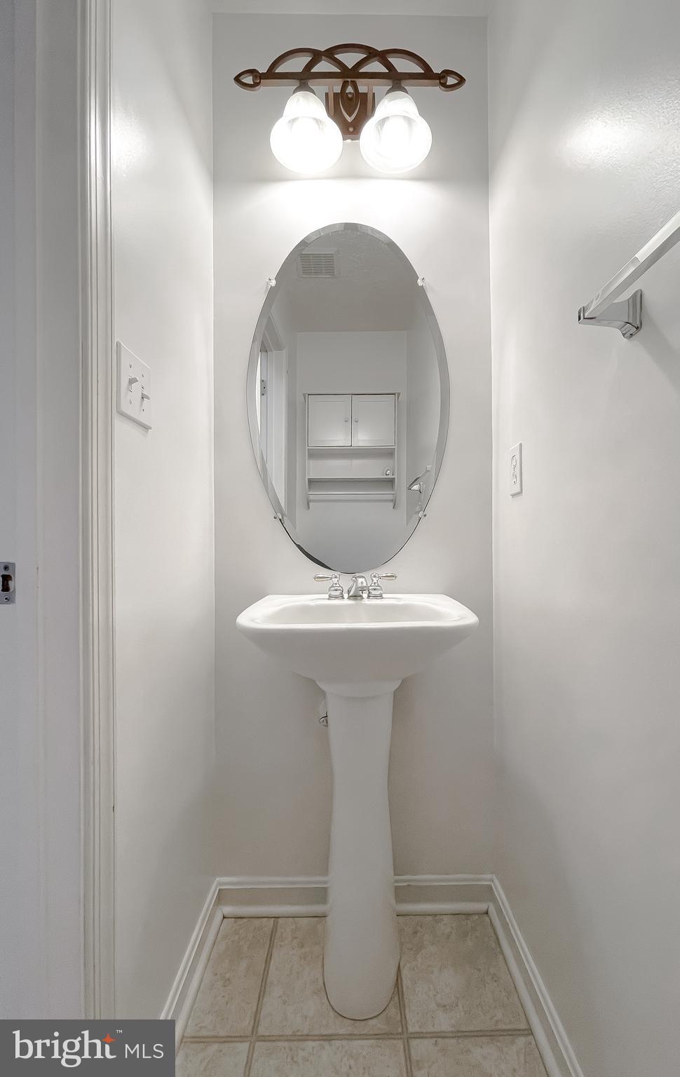 LEACHBURG - Residential