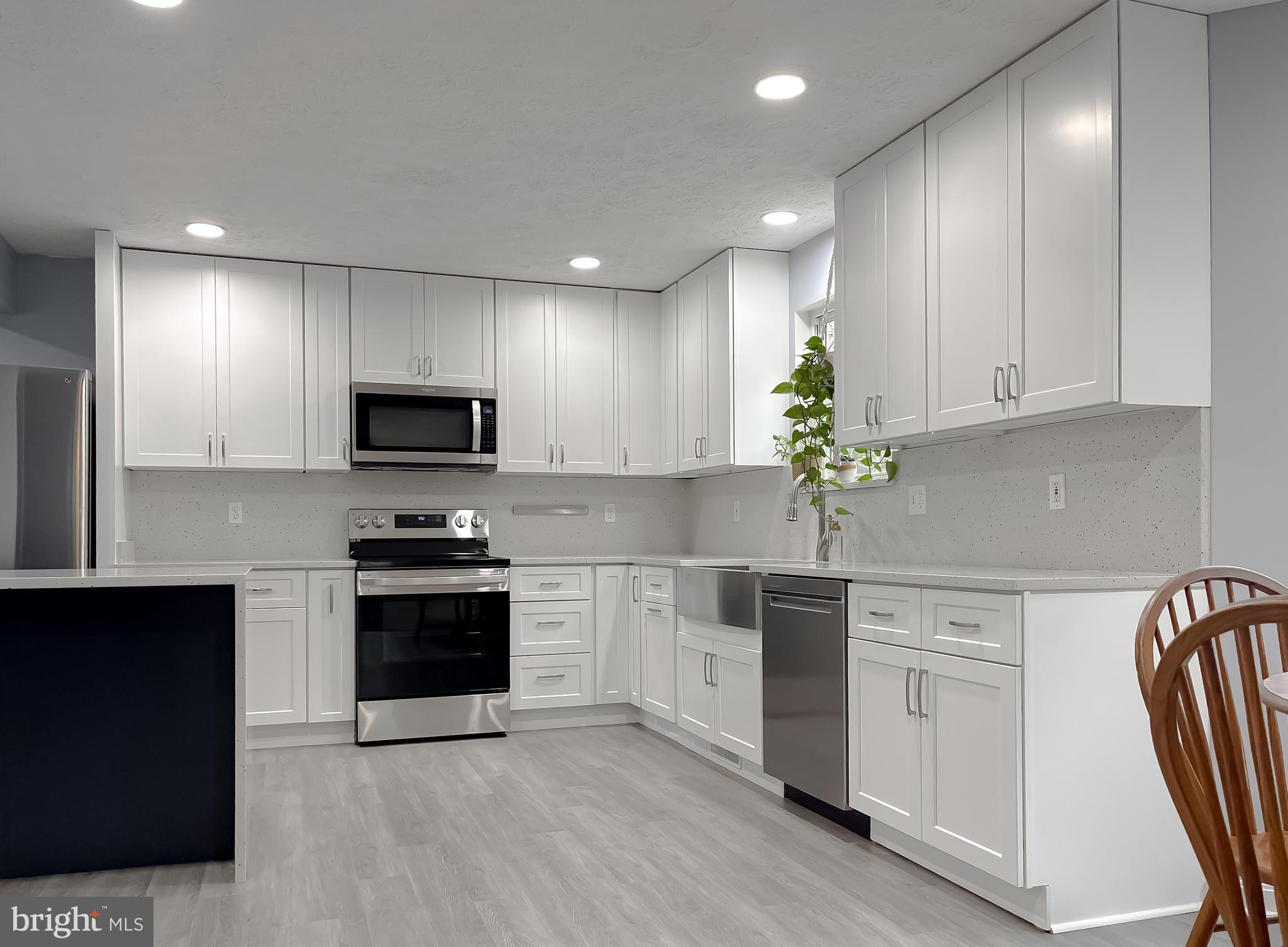 LEACHBURG - Residential