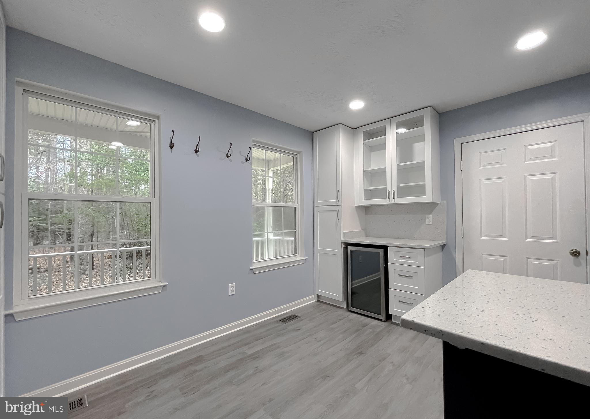 LEACHBURG - Residential