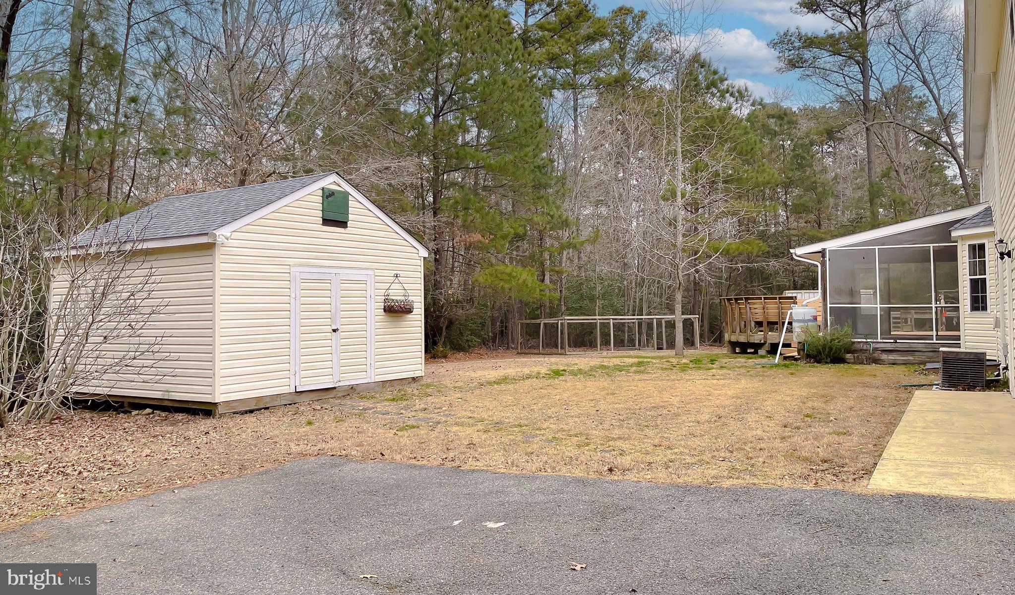 LEACHBURG - Residential