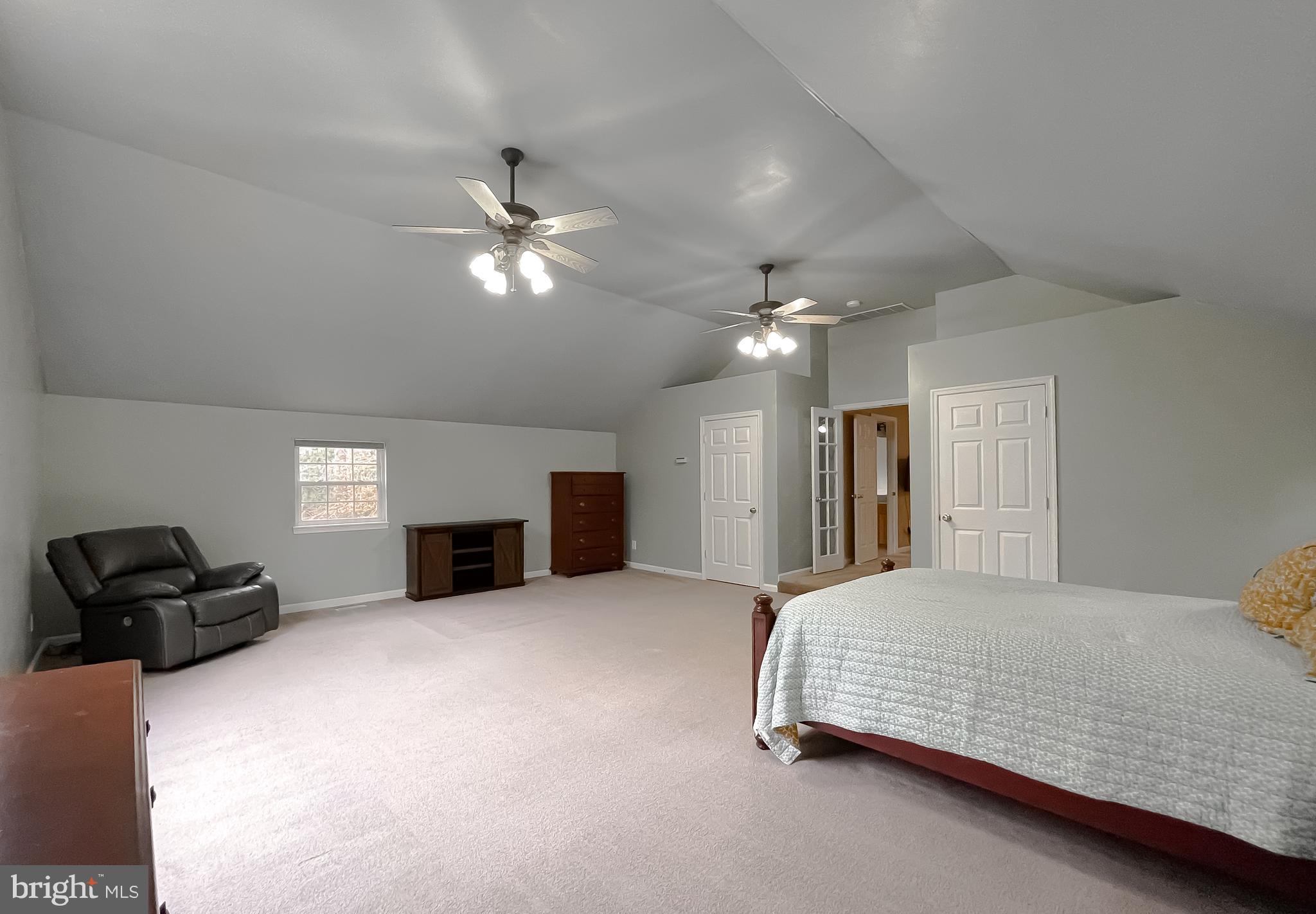 LEACHBURG - Residential