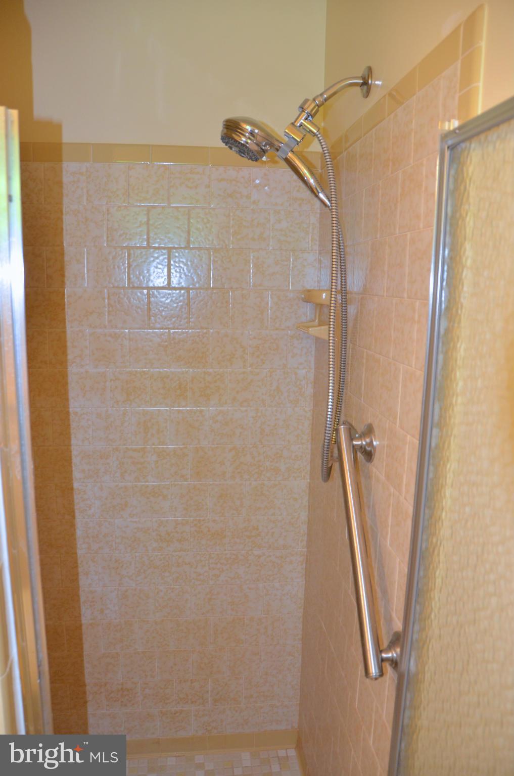 HARDESTY ESTATES - Residential