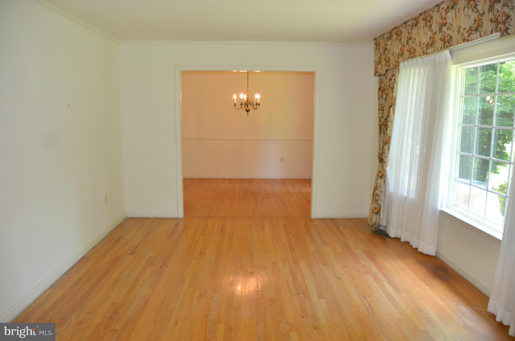 HARDESTY ESTATES - Residential