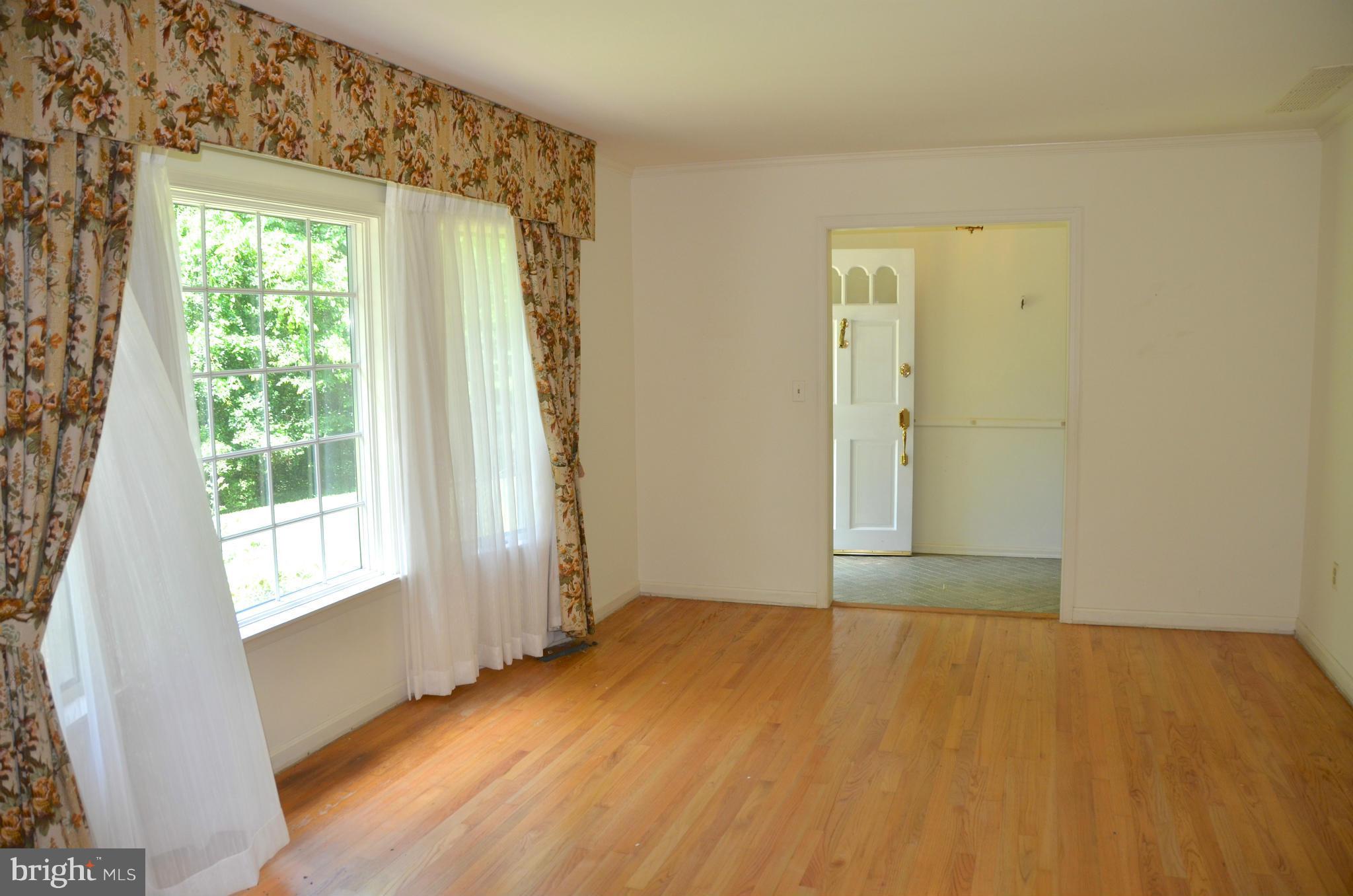 HARDESTY ESTATES - Residential