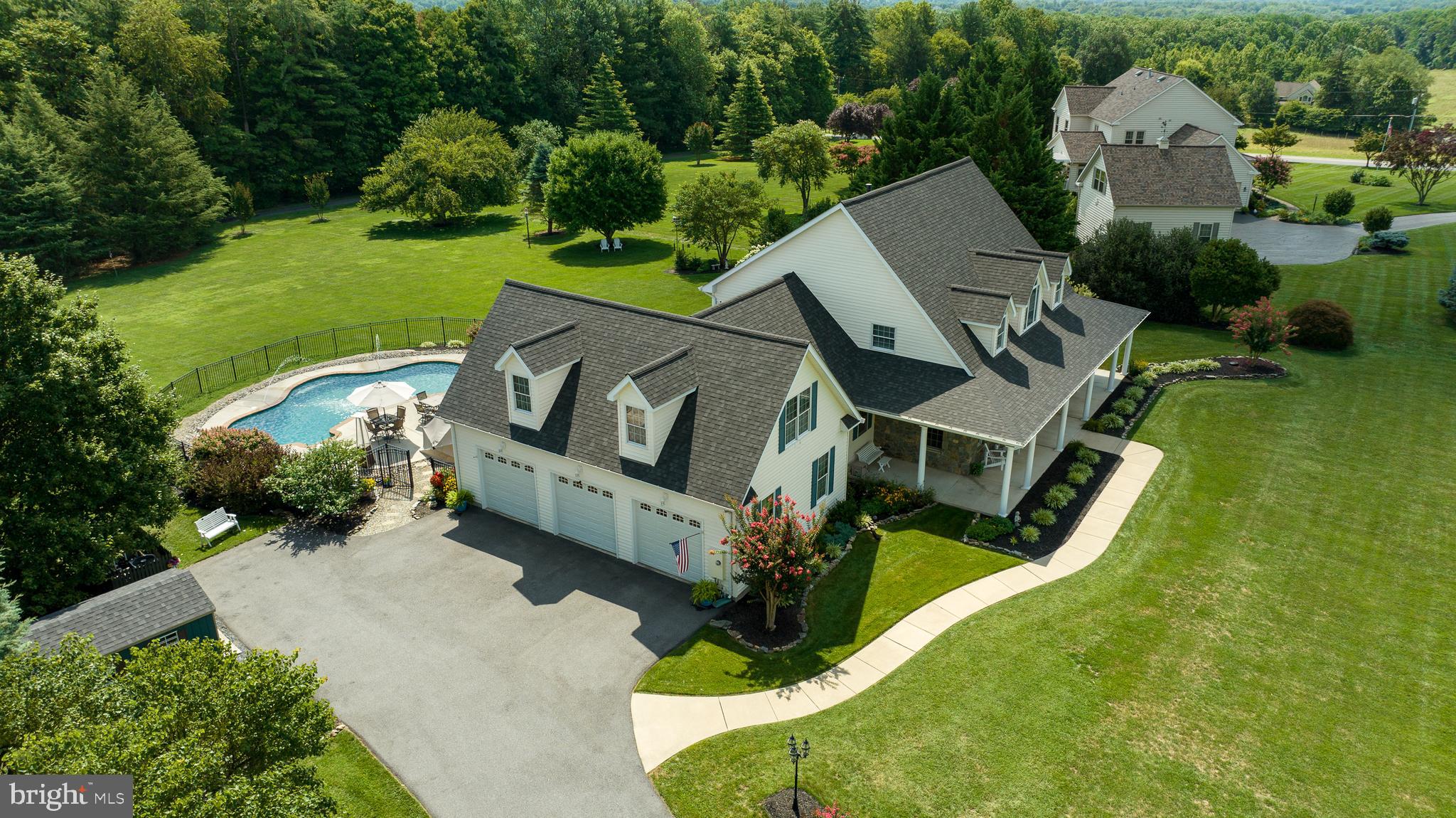 DAMASCUS OUTSIDE - Residential