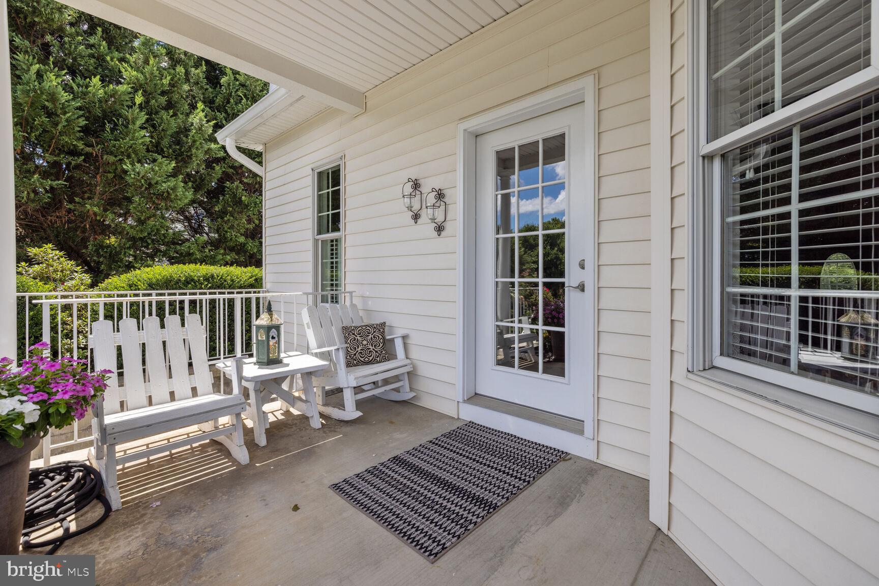 DAMASCUS OUTSIDE - Residential