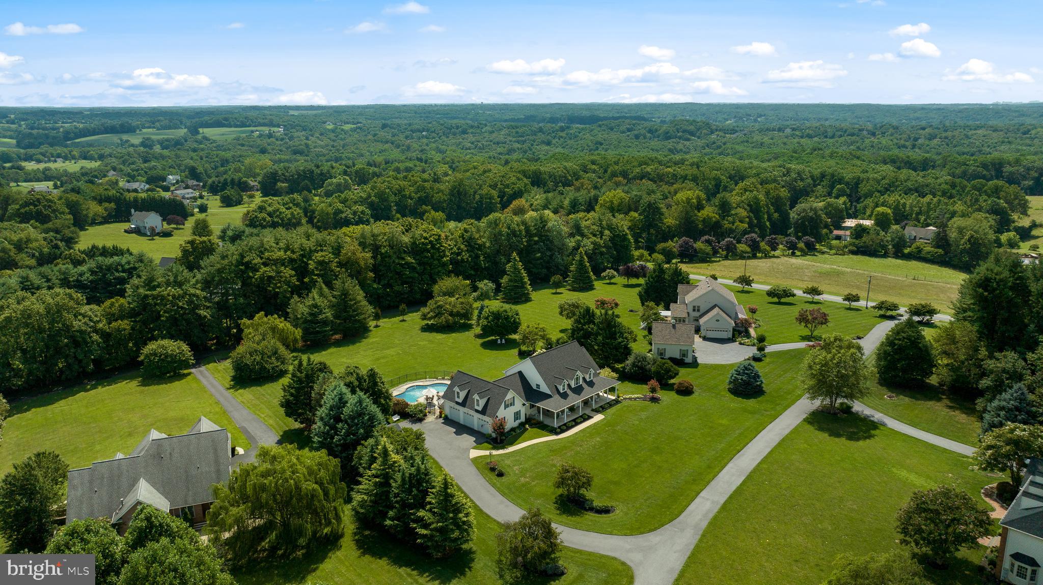 DAMASCUS OUTSIDE - Residential