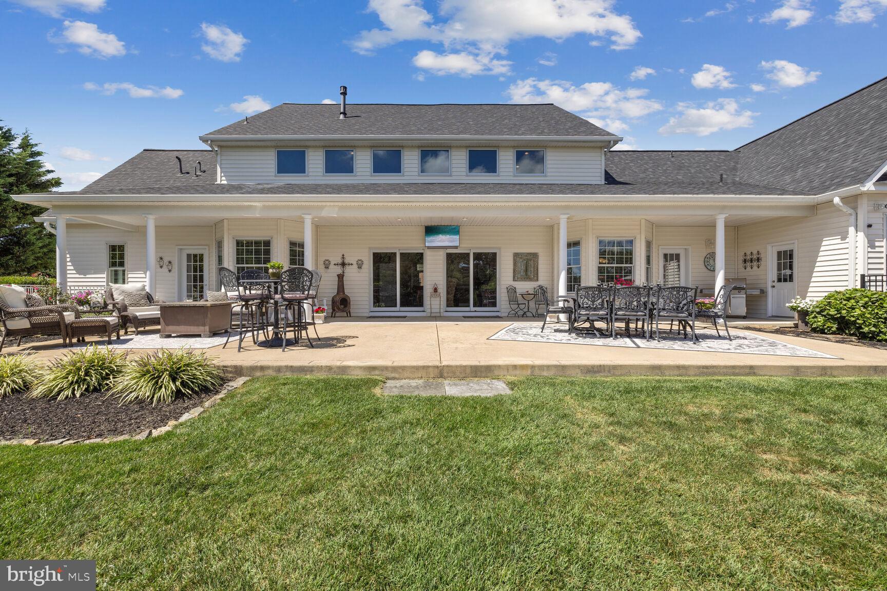 DAMASCUS OUTSIDE - Residential