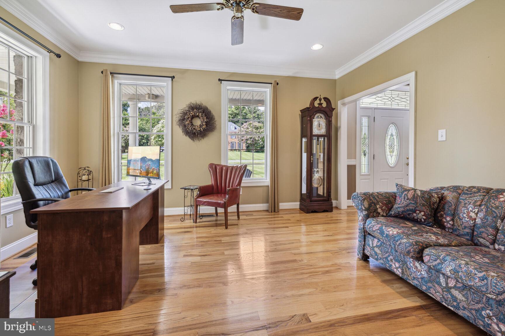 DAMASCUS OUTSIDE - Residential