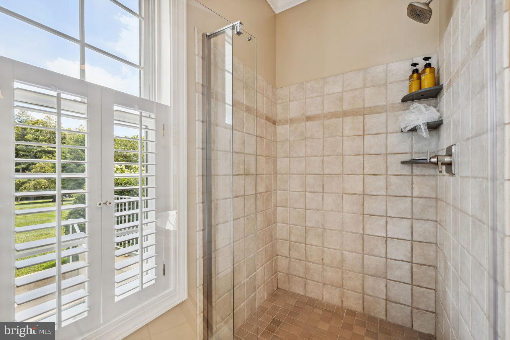 DAMASCUS OUTSIDE - Residential