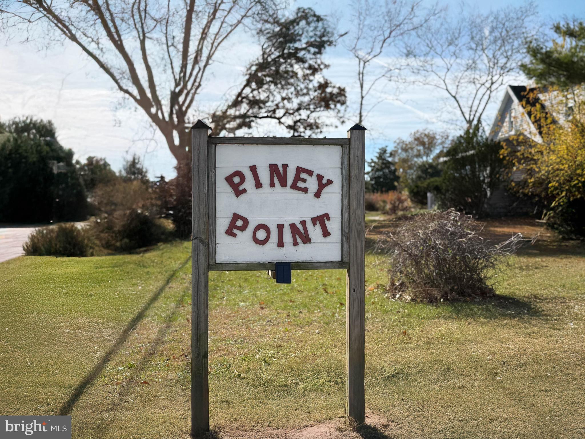 PINEY POINT - Residential