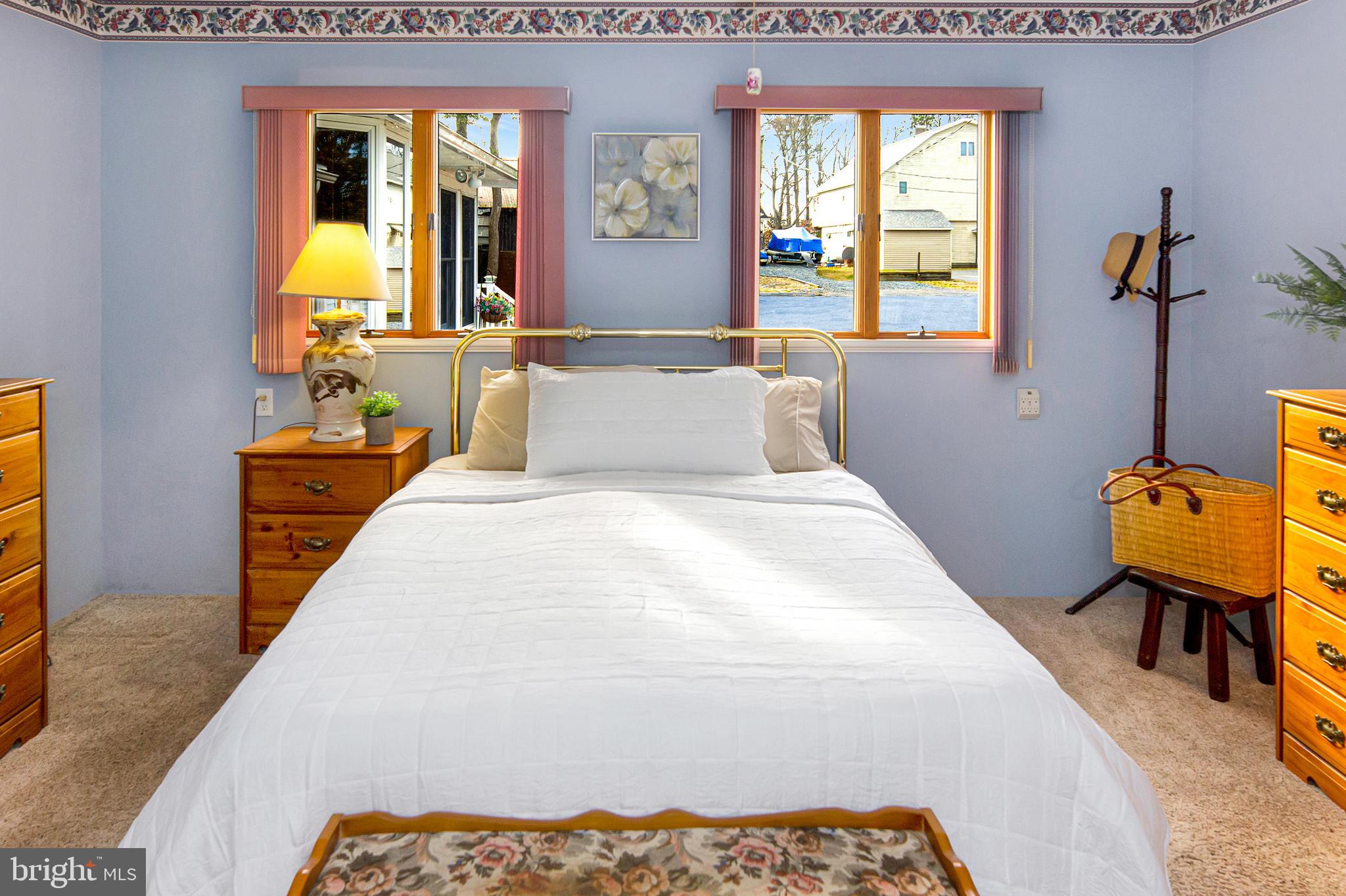 PINEY POINT - Residential