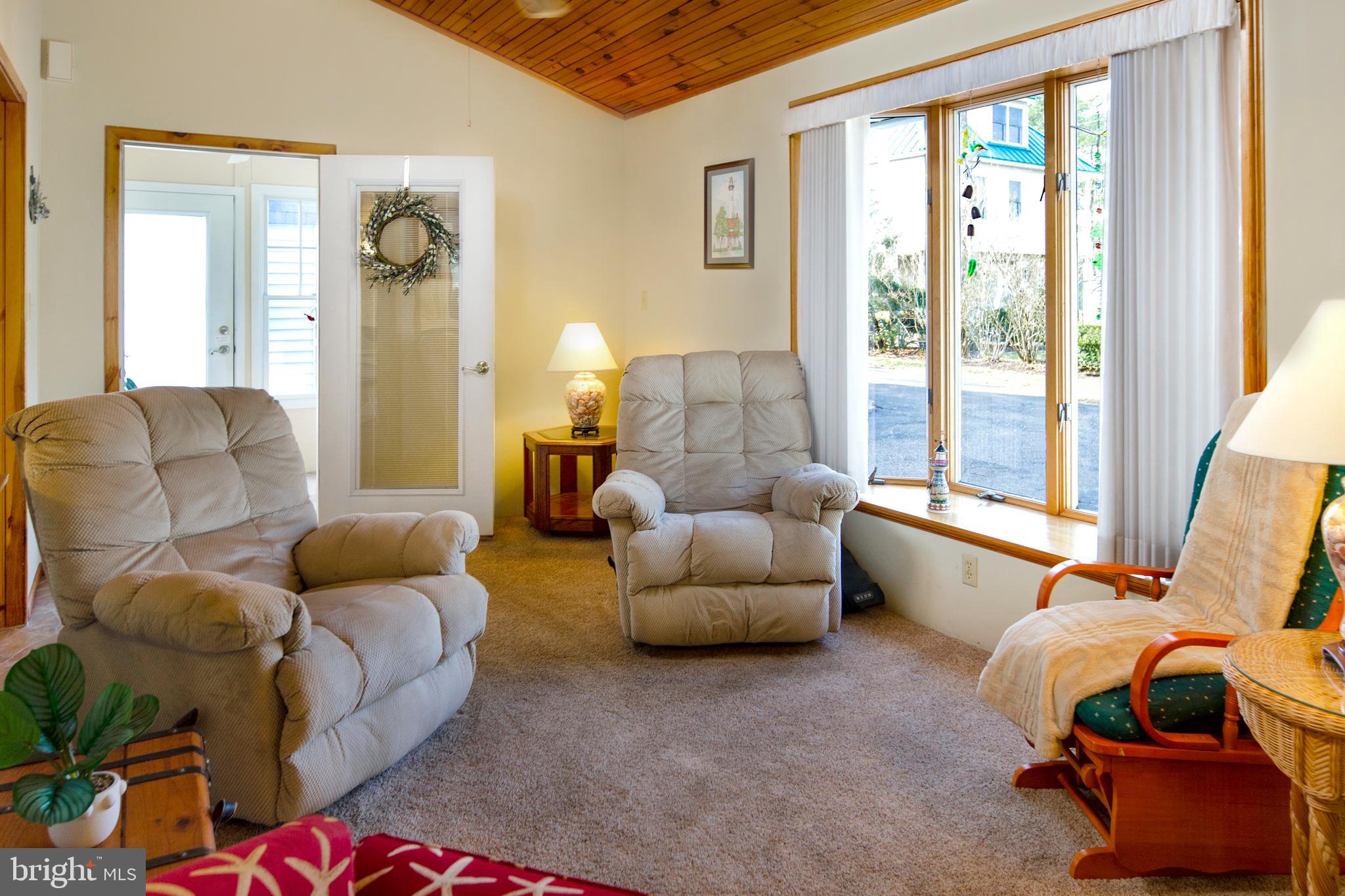 PINEY POINT - Residential