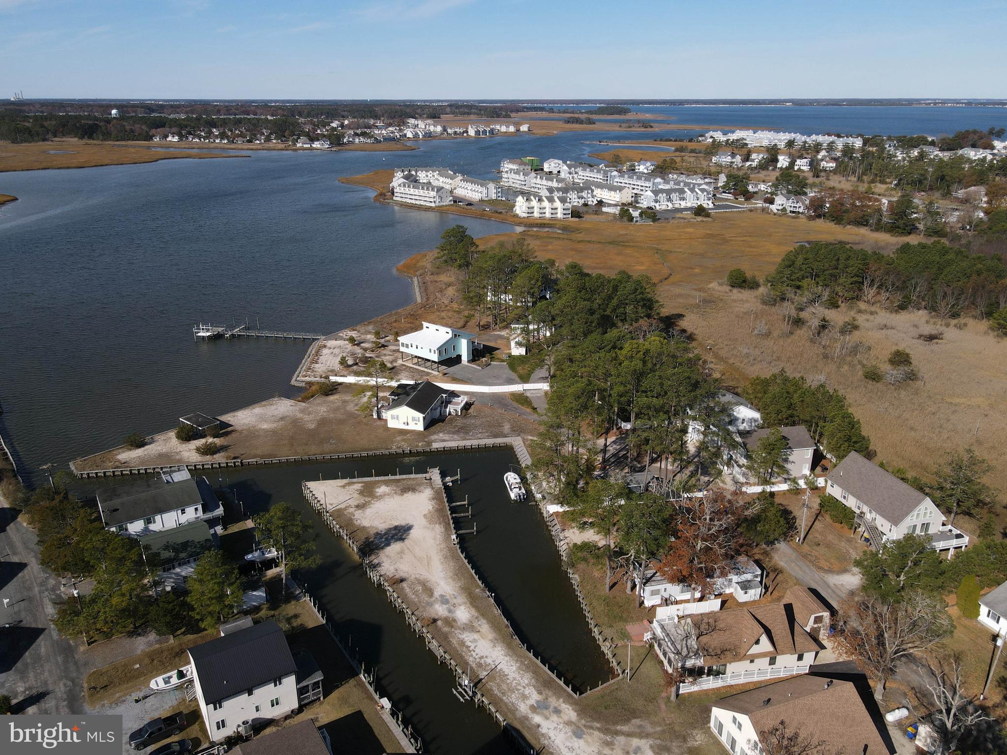PINEY POINT - Residential