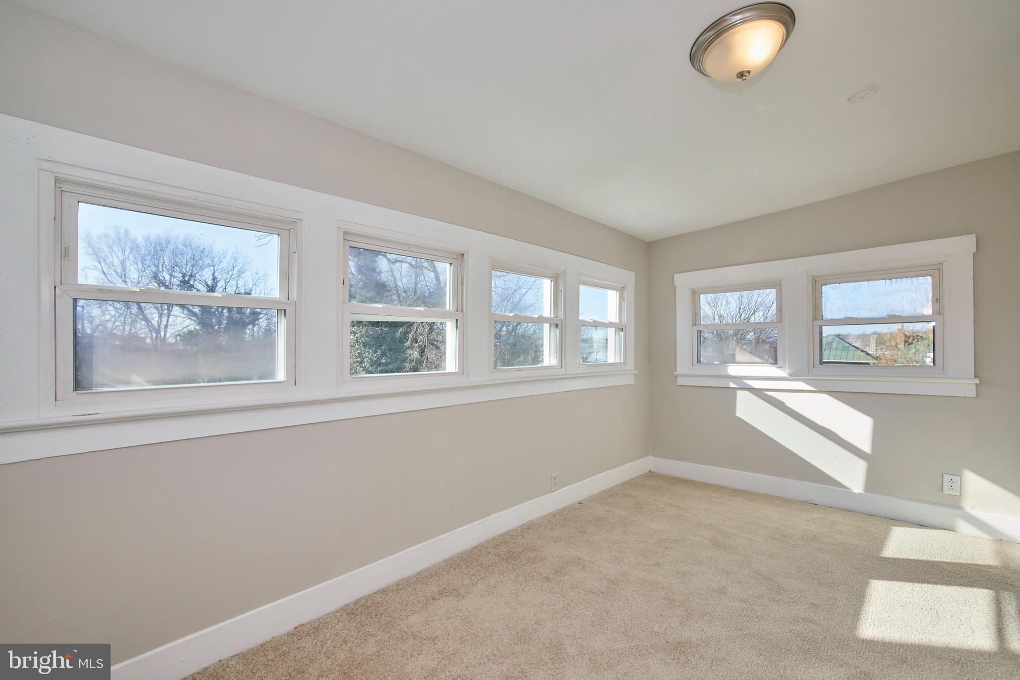 WINCHESTER - Residential