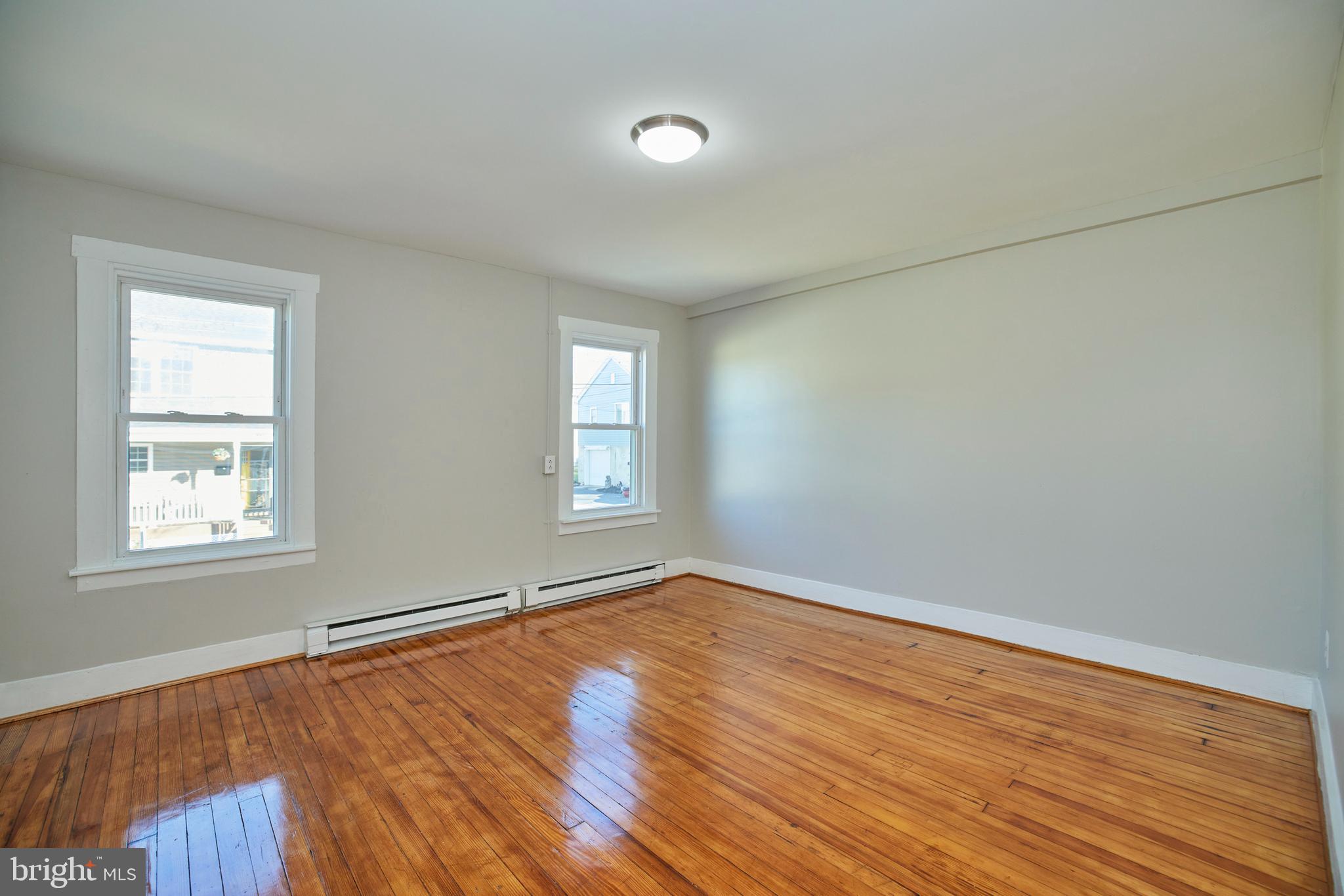 WINCHESTER - Residential