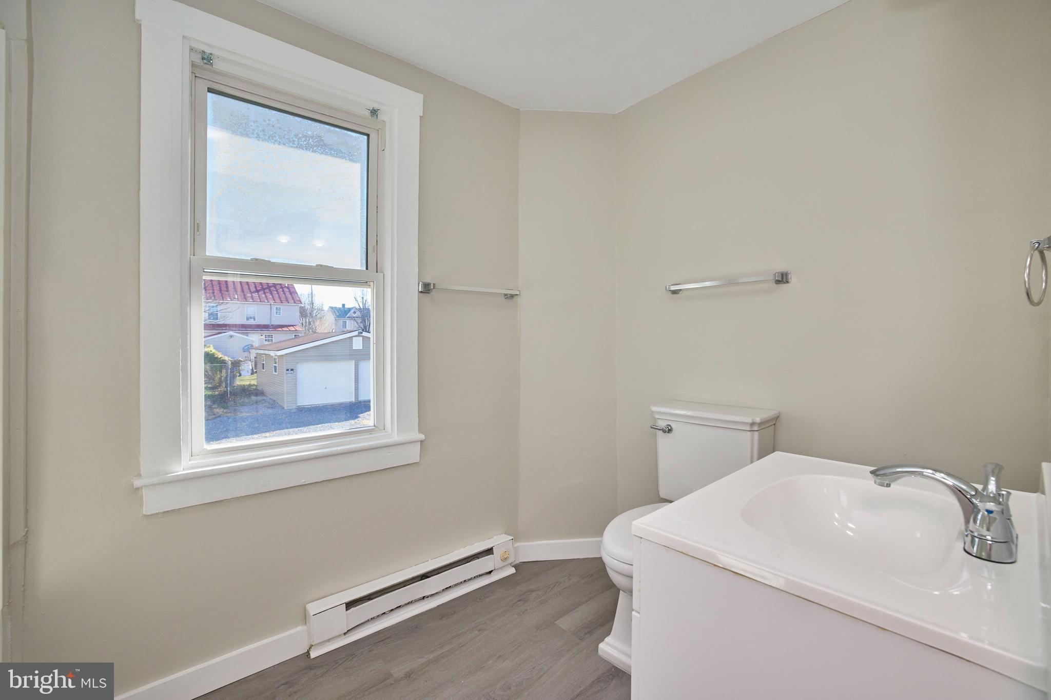 WINCHESTER - Residential