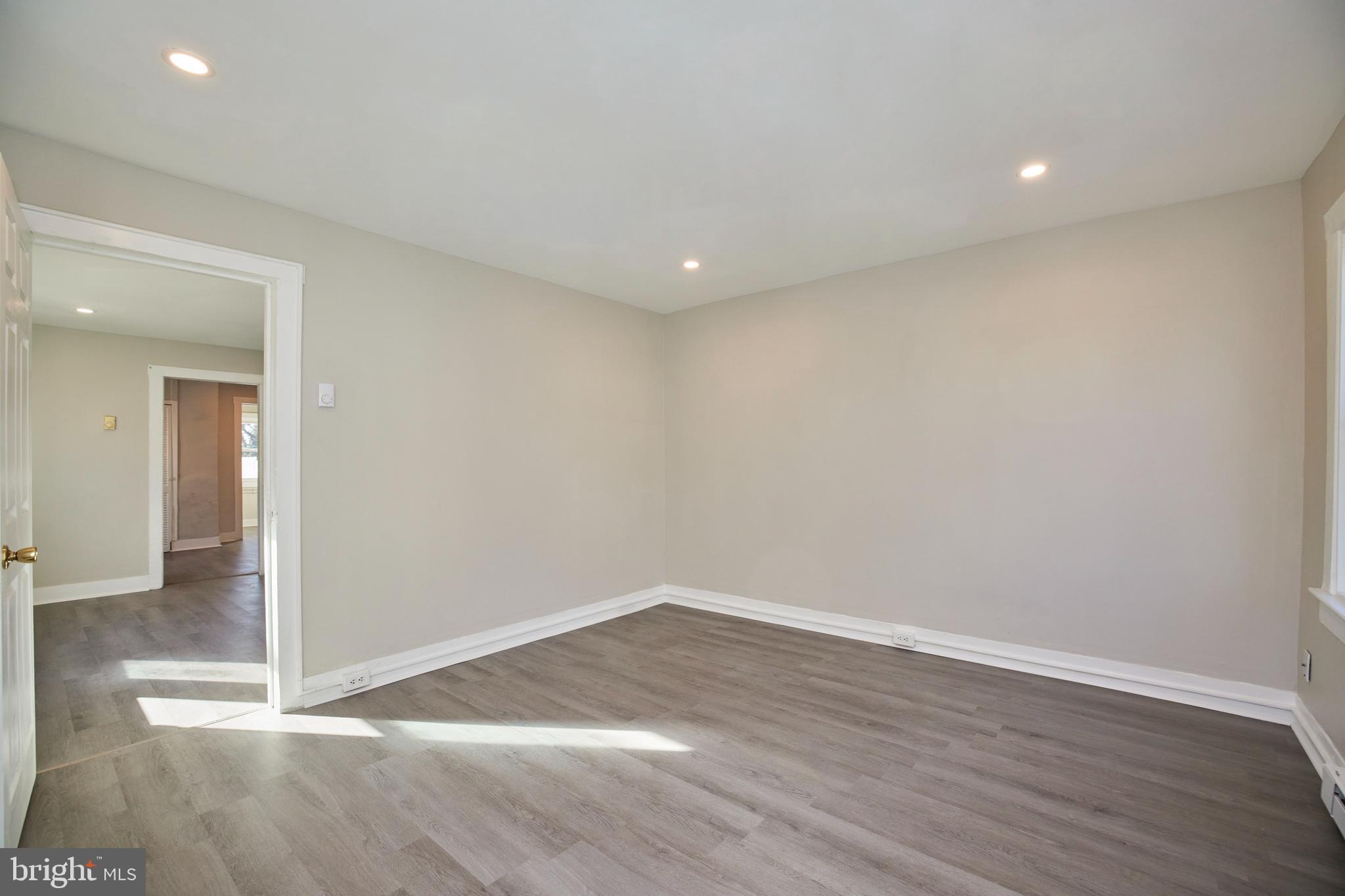 WINCHESTER - Residential