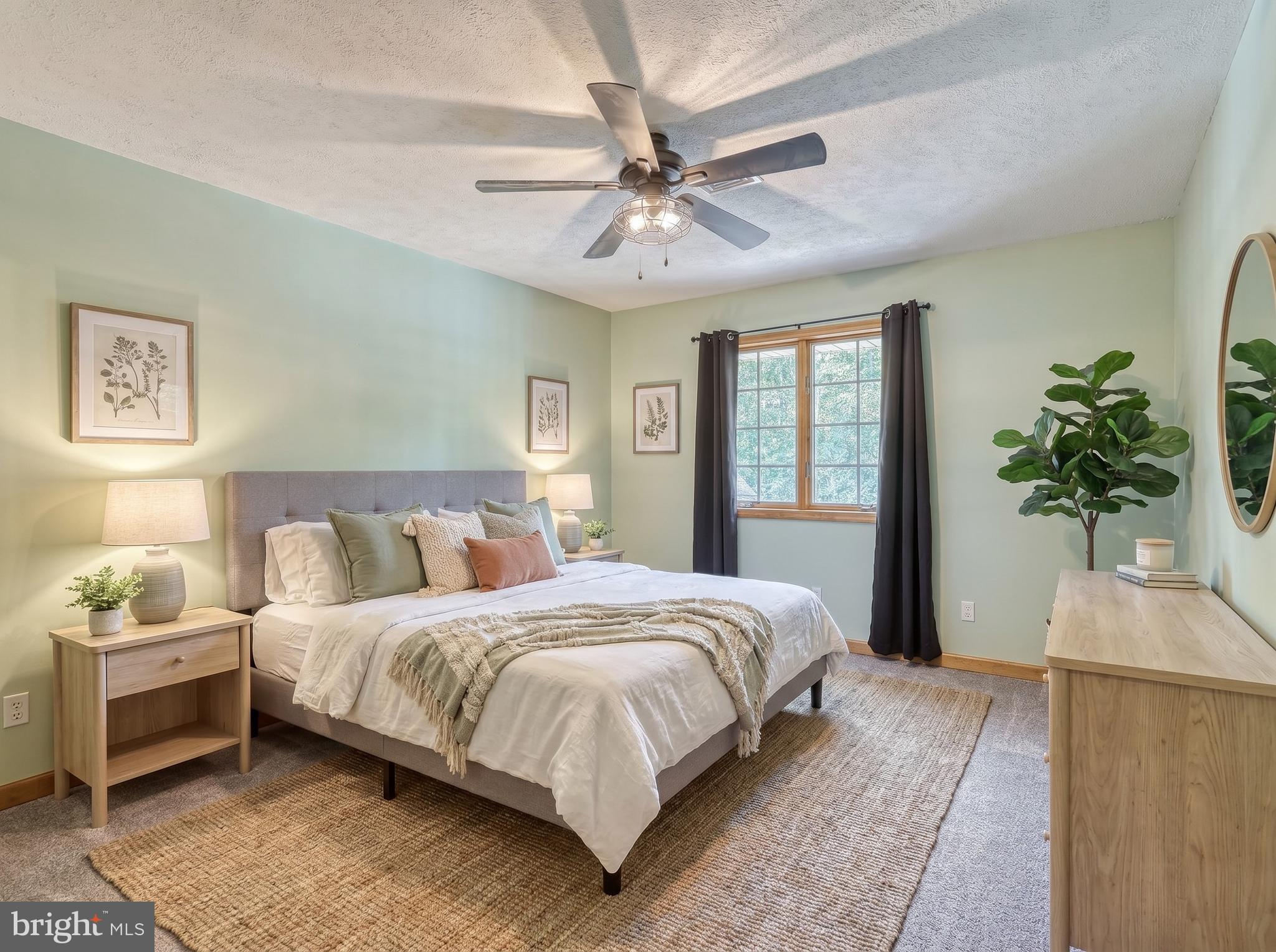 LAKE MEADE - Residential