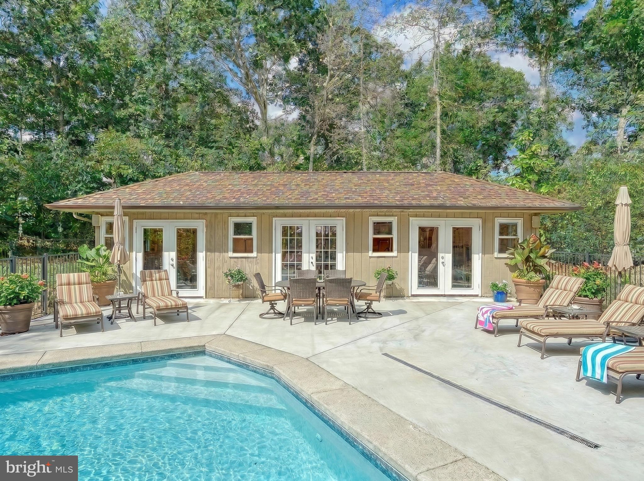 141 LAKE MEADE DRIVE