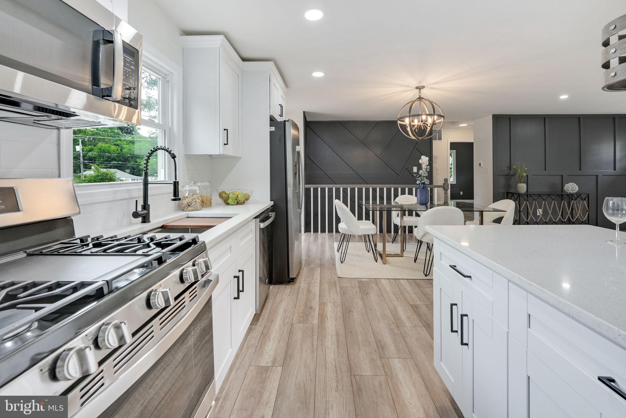 VIRGINIA HILLS - Residential