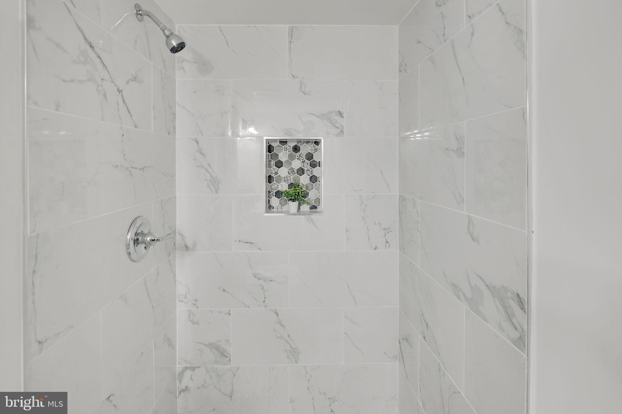 VIRGINIA HILLS - Residential