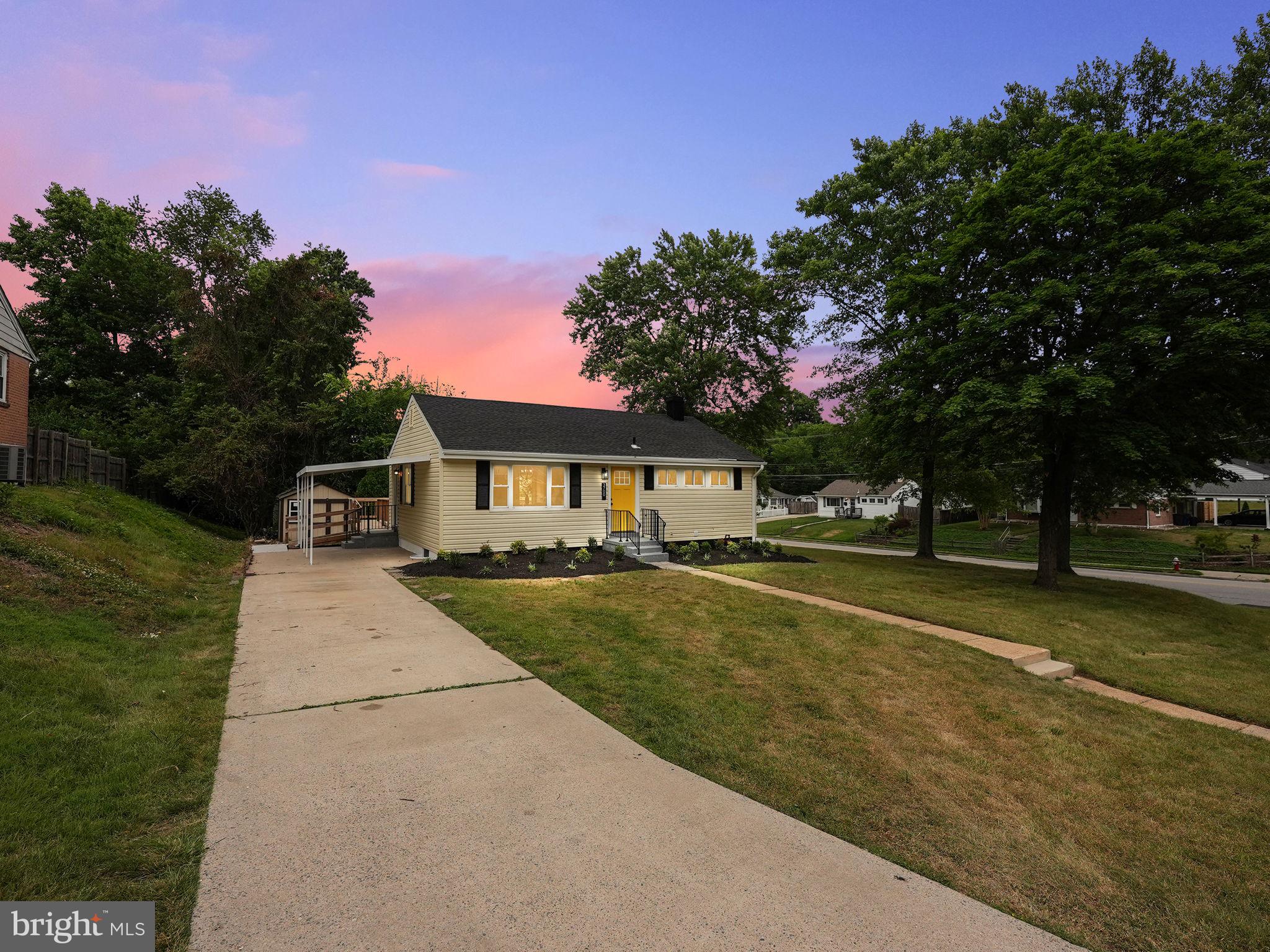 VIRGINIA HILLS - Residential