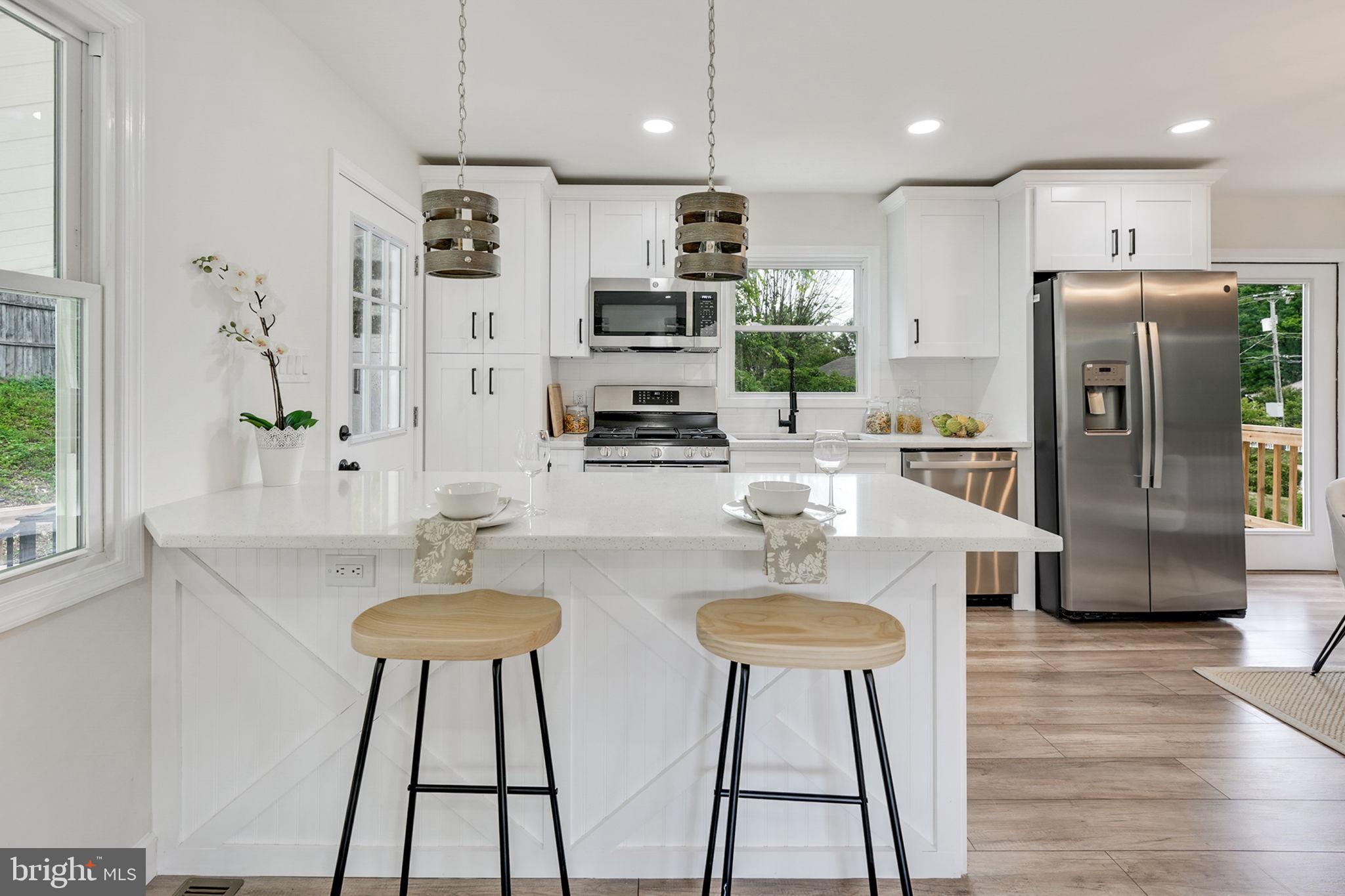 VIRGINIA HILLS - Residential