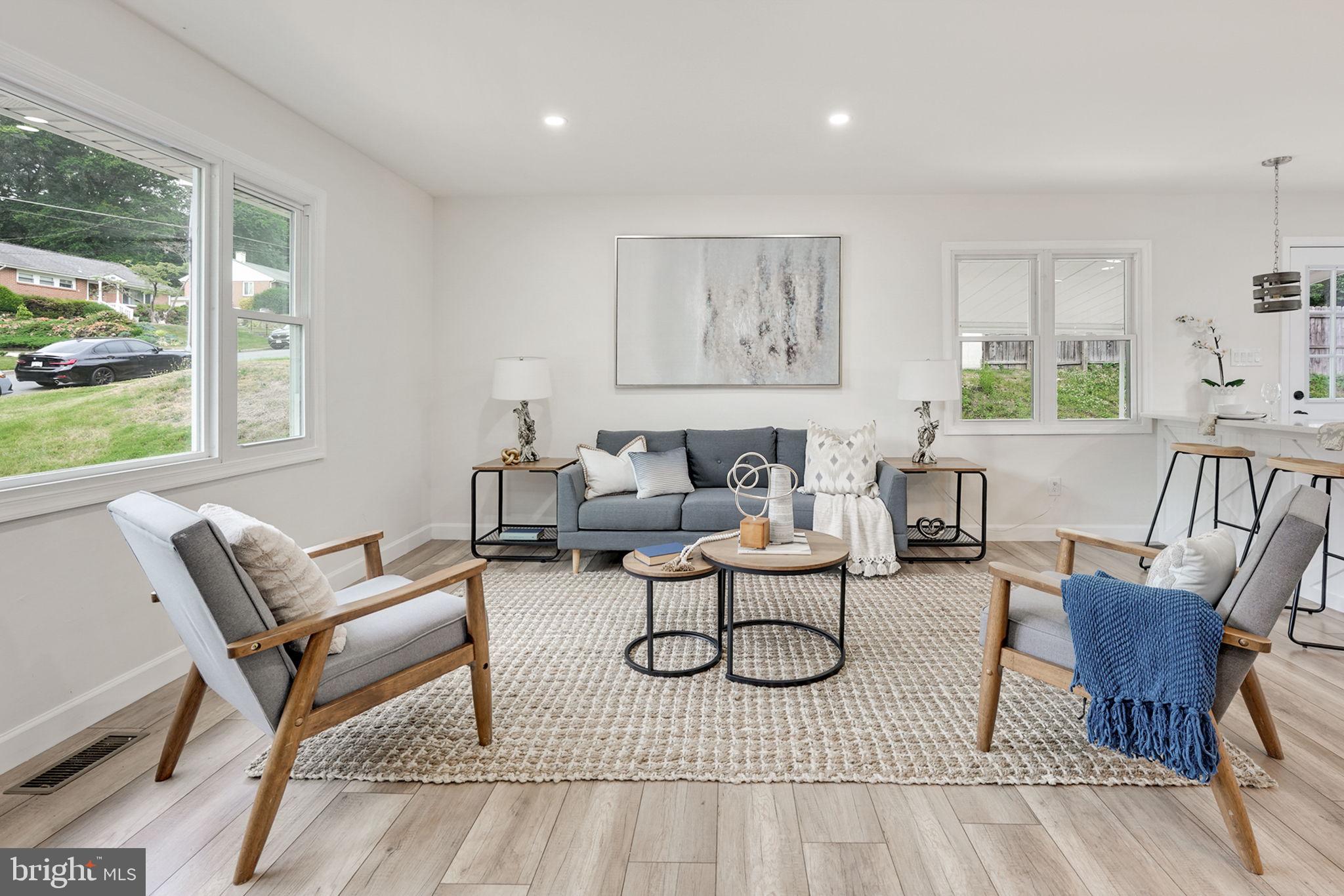 VIRGINIA HILLS - Residential