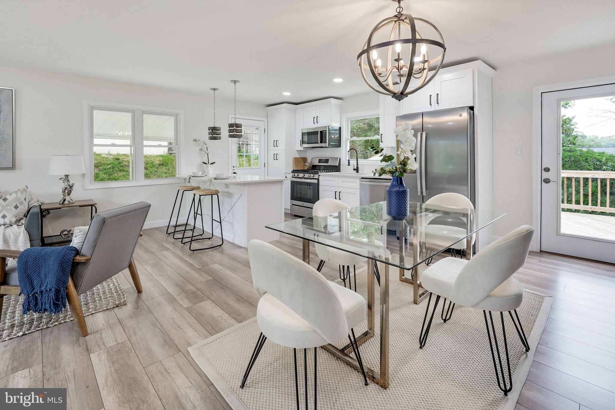 VIRGINIA HILLS - Residential