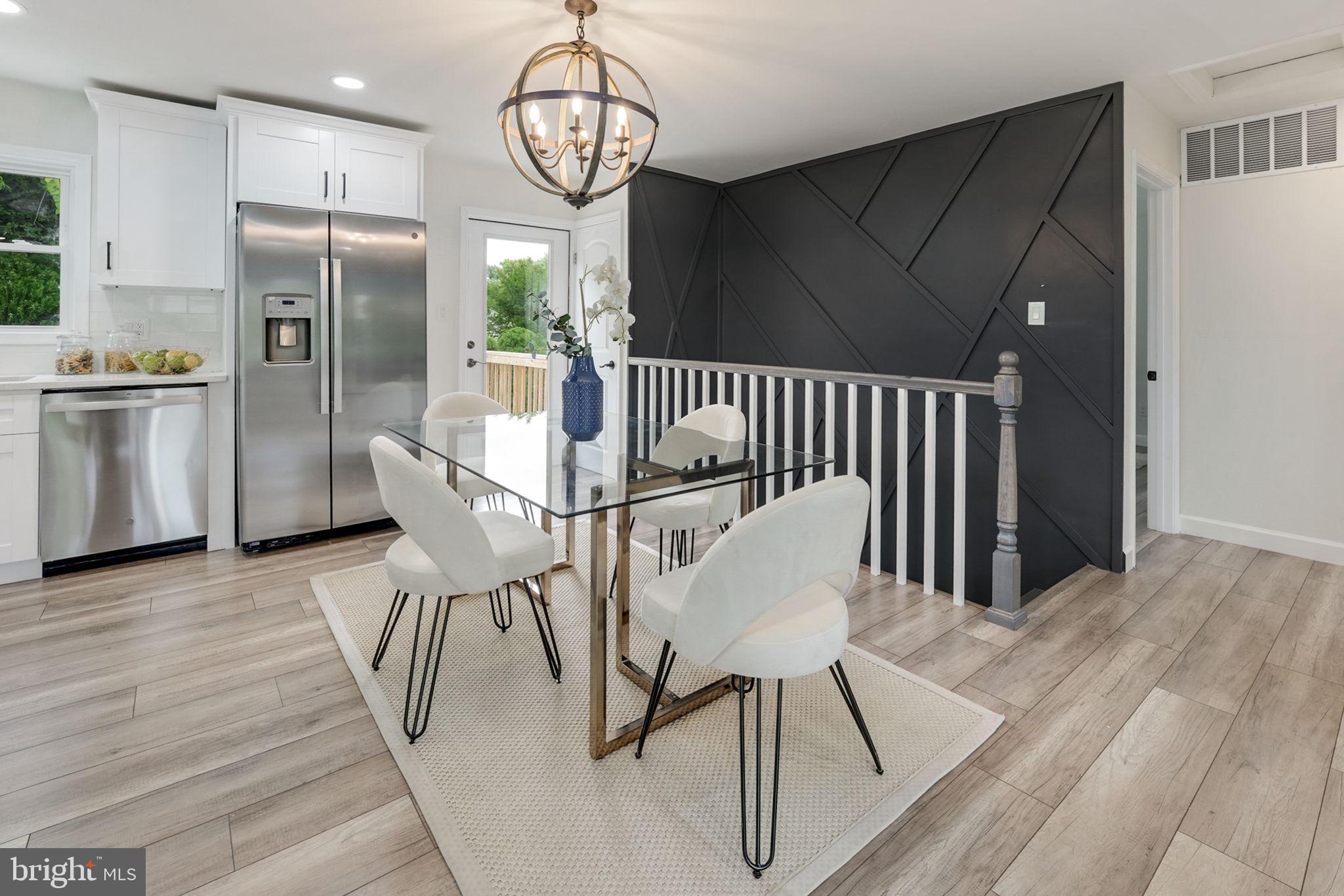 VIRGINIA HILLS - Residential